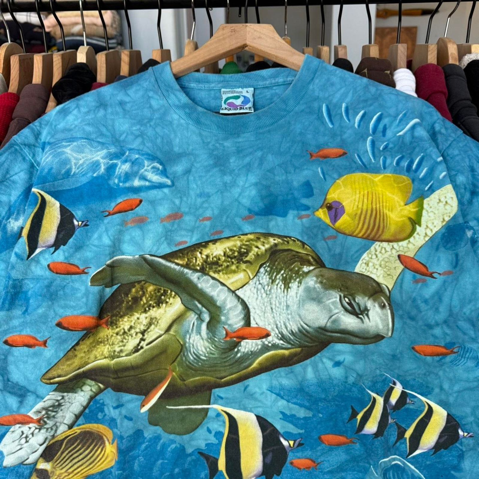 Liquid Blue Vintage 1998 liquid blue ocean aop turtle t-shirt Size US L / EU 52-54 / 3 - 2 Thumbnail