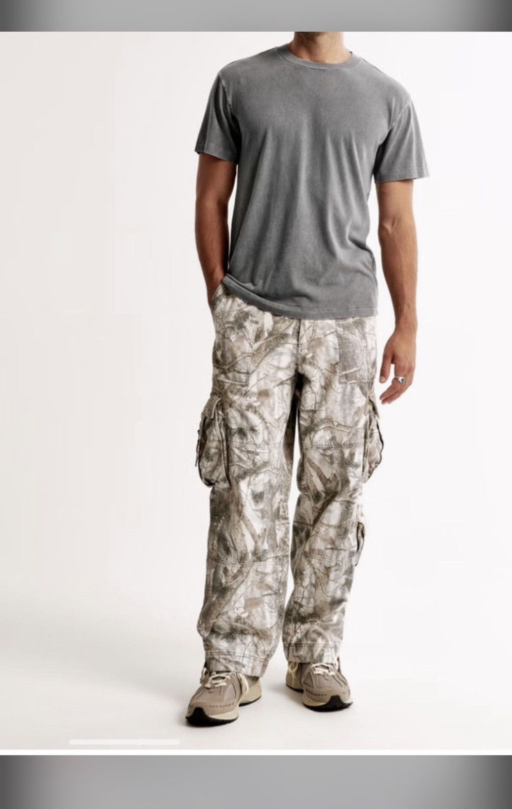 Abercrombie & Fitch Abercrombie & Fitch Relaxed Essential Tee Size US L / EU 52-54 / 3 - 2 Thumbnail