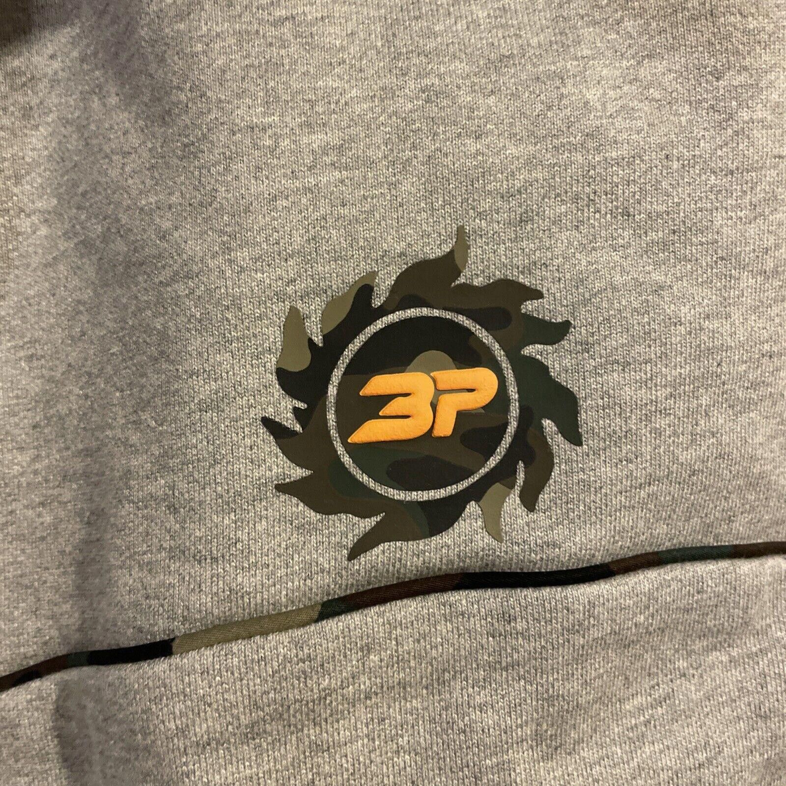 Designer Broken Planet Hoodie - Size L Size US 34 / EU 50 - 3 Thumbnail