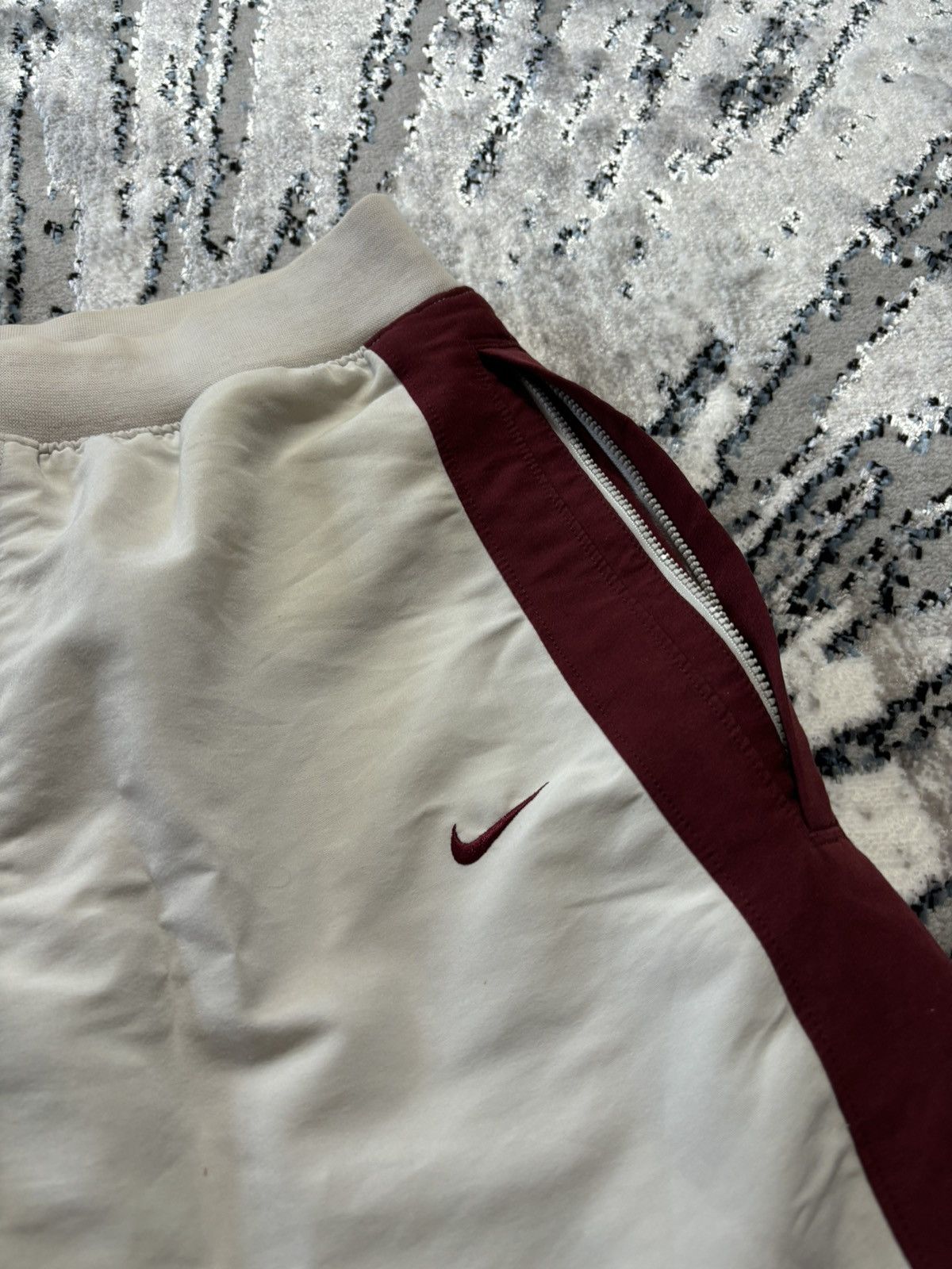 Nike Vintage Nike Y2K Shorts Streetwear Hype Size M Basketball Size US 32 / EU 48 - 3 Thumbnail