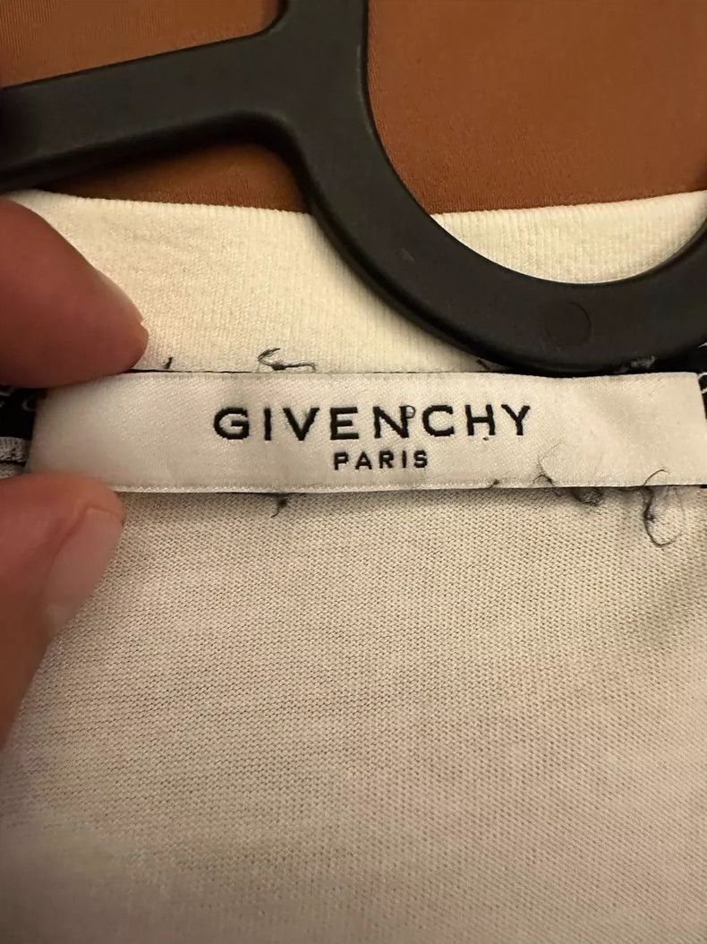 Givenchy Givenchy Men's T-shirt Size US L / EU 52-54 / 3 - 2 Thumbnail