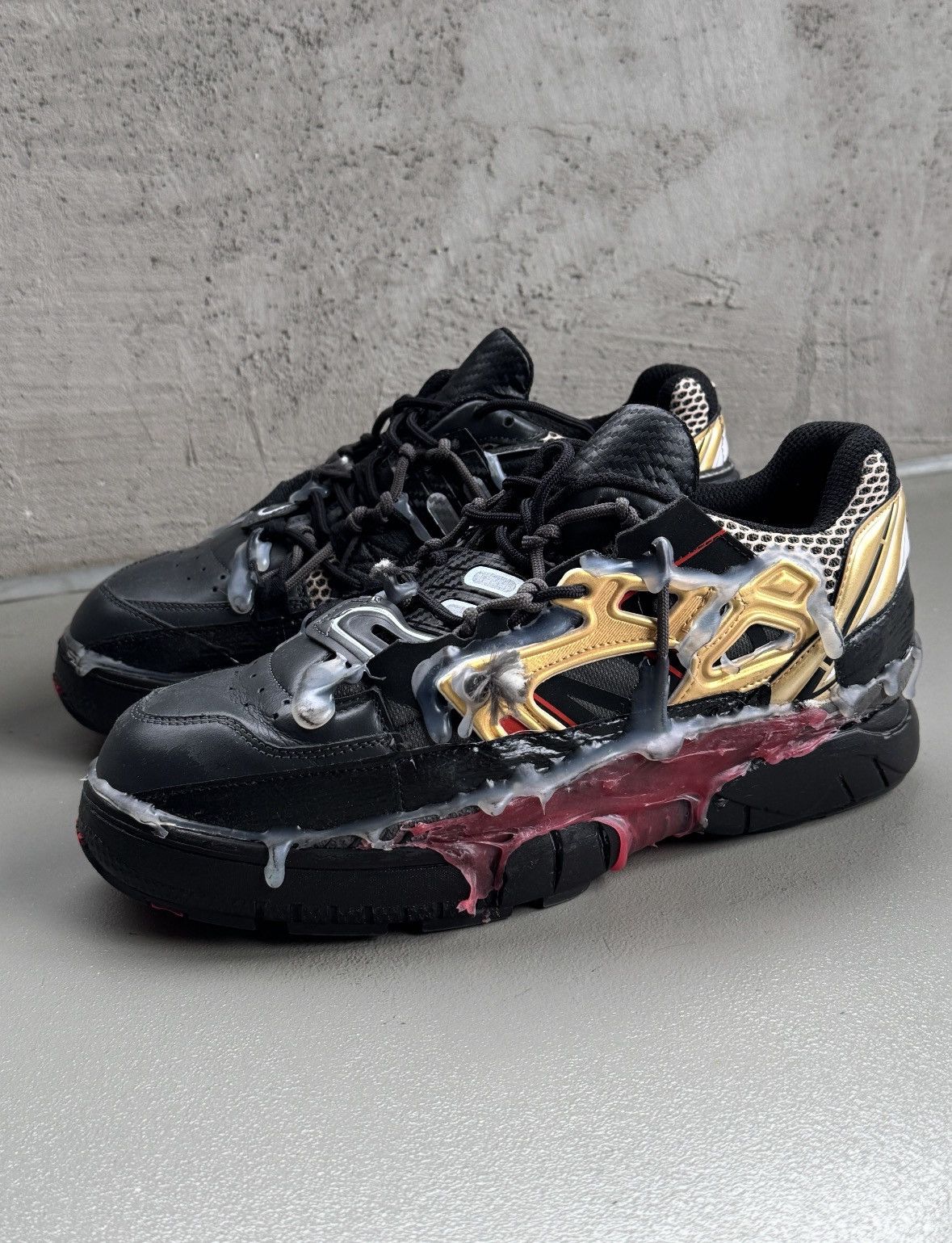 Maison Margiela Maison Margiela Fusion Sneakers Black Gold Red AW18 Size US 9 / EU 42 - 3 Thumbnail