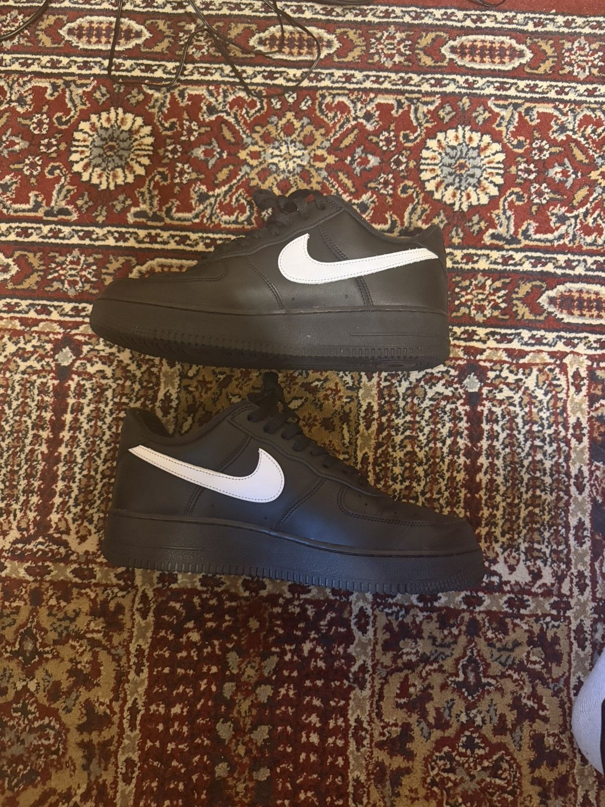 Nike × Supreme Supreme AF1 Black White Sz 9 Size US 9 / EU 42 - 2 Thumbnail
