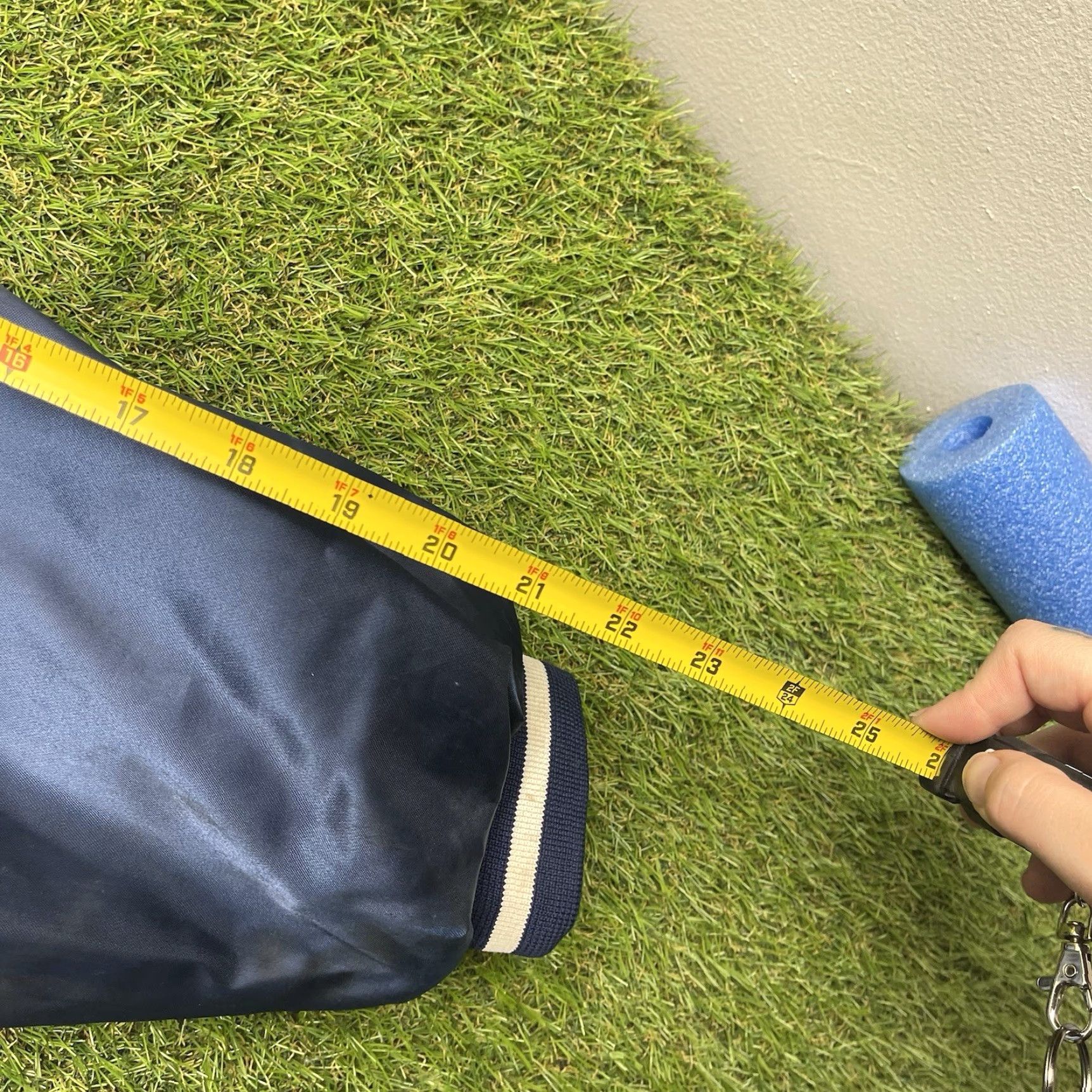 Vintage Vintage Wear Guard Jacket Mens Large Blue Satin 90s Varsity Full Zip USA Made Time period: Winter Fall Spring? Size US L / EU 52-54 / 3 - 5 Thumbnail