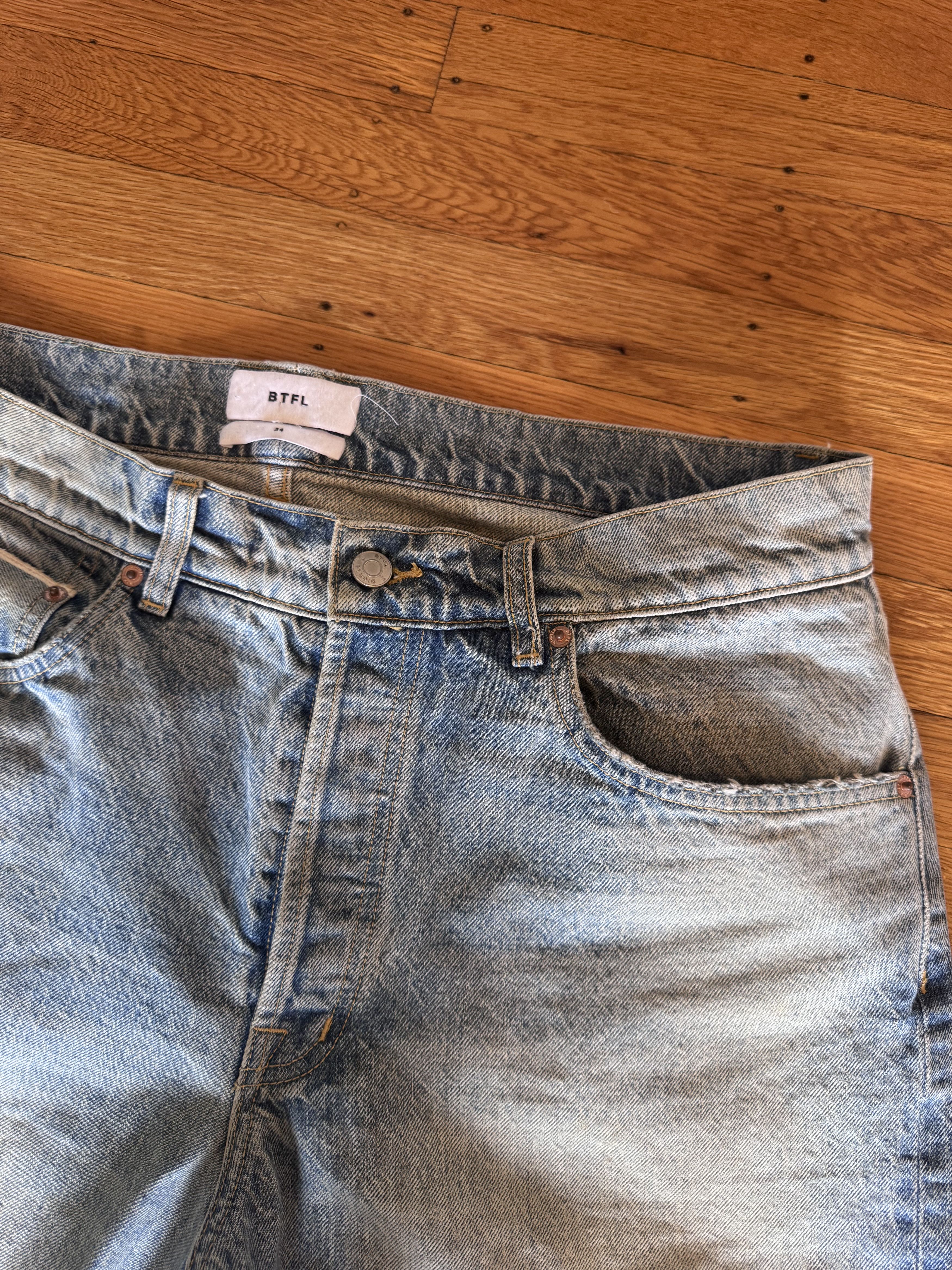 BTFL BTFL Distressed Light Wash Denim Size US 34 / EU 50 - 2 Thumbnail