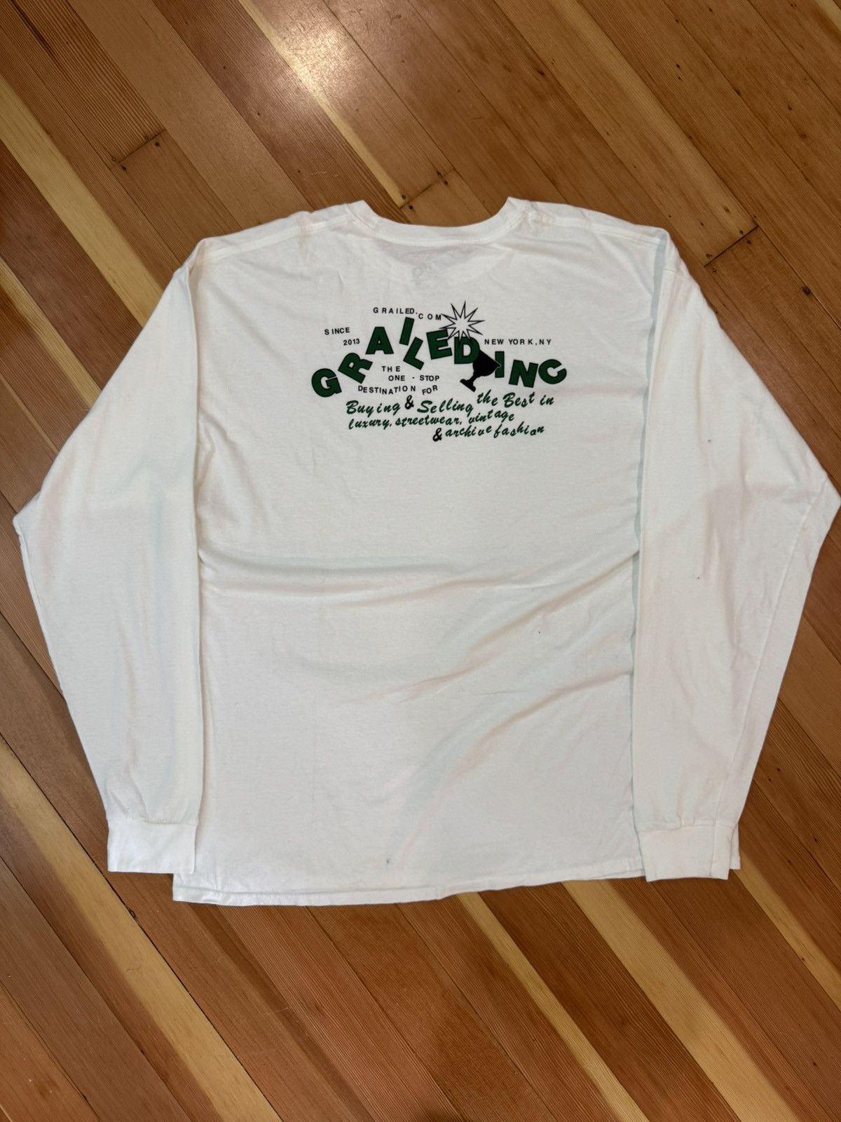 Hanes Grailed Exclusive Employee Only Tee Size US XXL / EU 58 / 5 - 3 Thumbnail