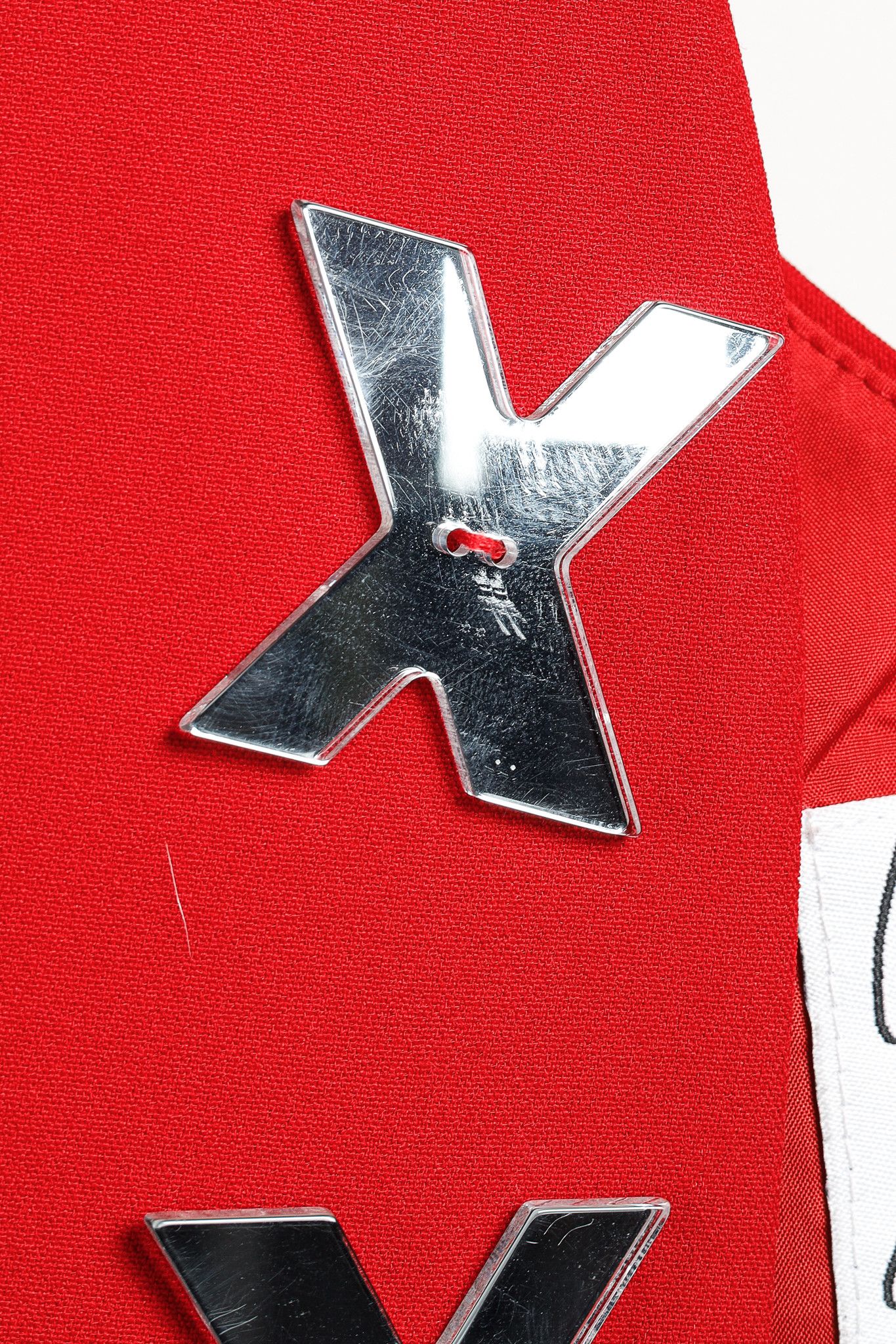Moschino Moschino Cheap and Chic Xs & Os Heart Cut-Out Red Vest Size M / US 6-8 / IT 42-44 - 7 Thumbnail