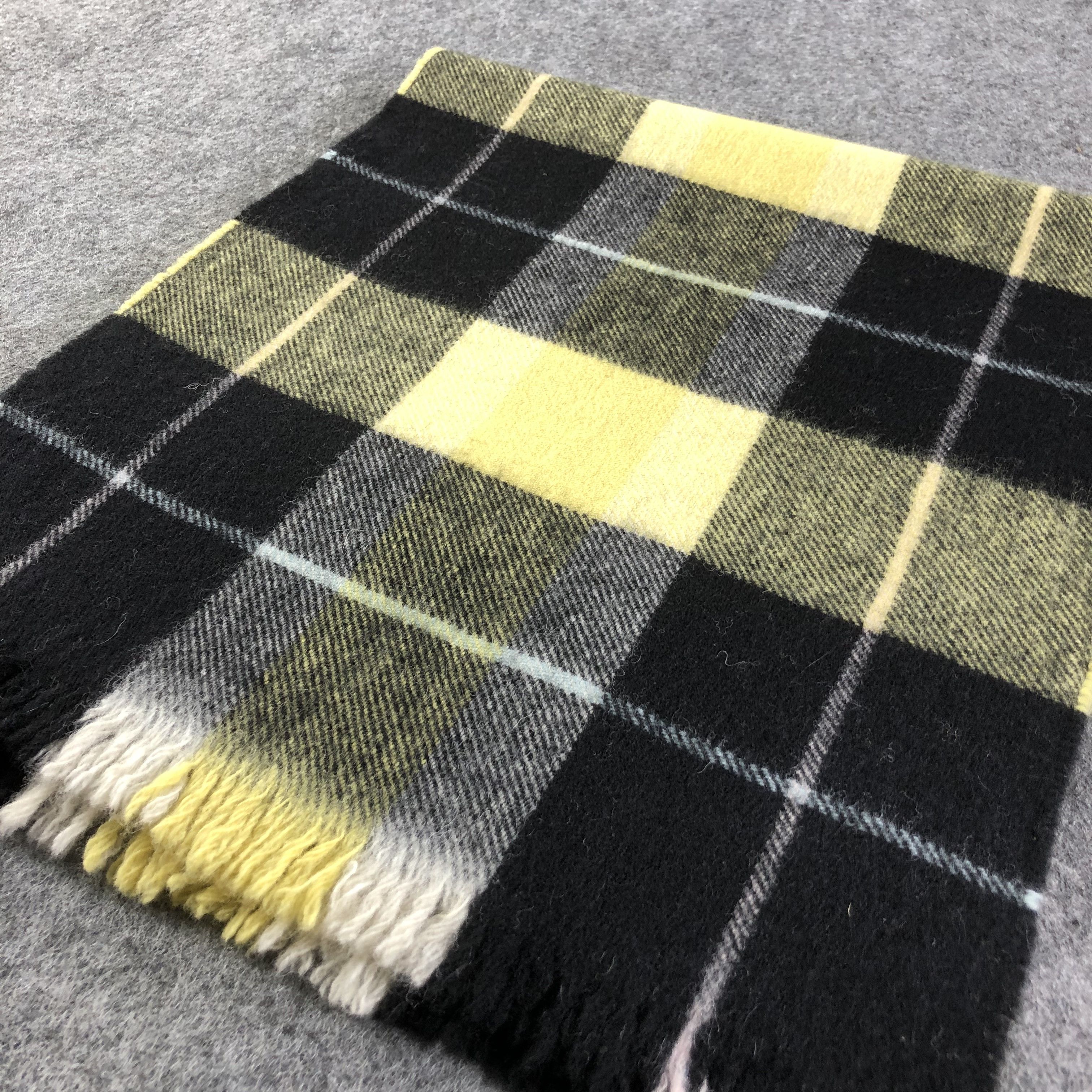 agnes b. Agnes B. Tartan Wool Scarf Muffler V1639 Size ONE SIZE - 3 Thumbnail
