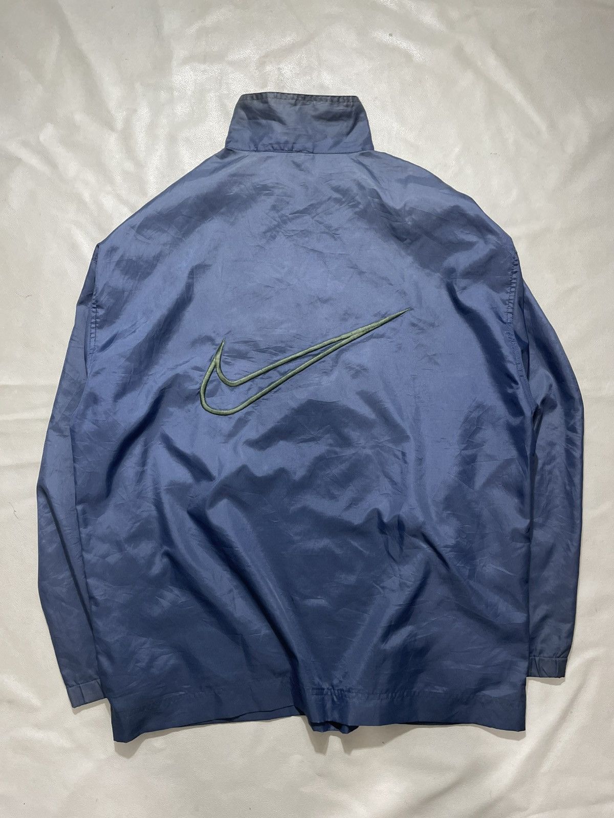 Vintage VINTAGE NIKE CENTER BIG SWOOSH JACKET Size US M / EU 48-50 / 2 - 2 Thumbnail