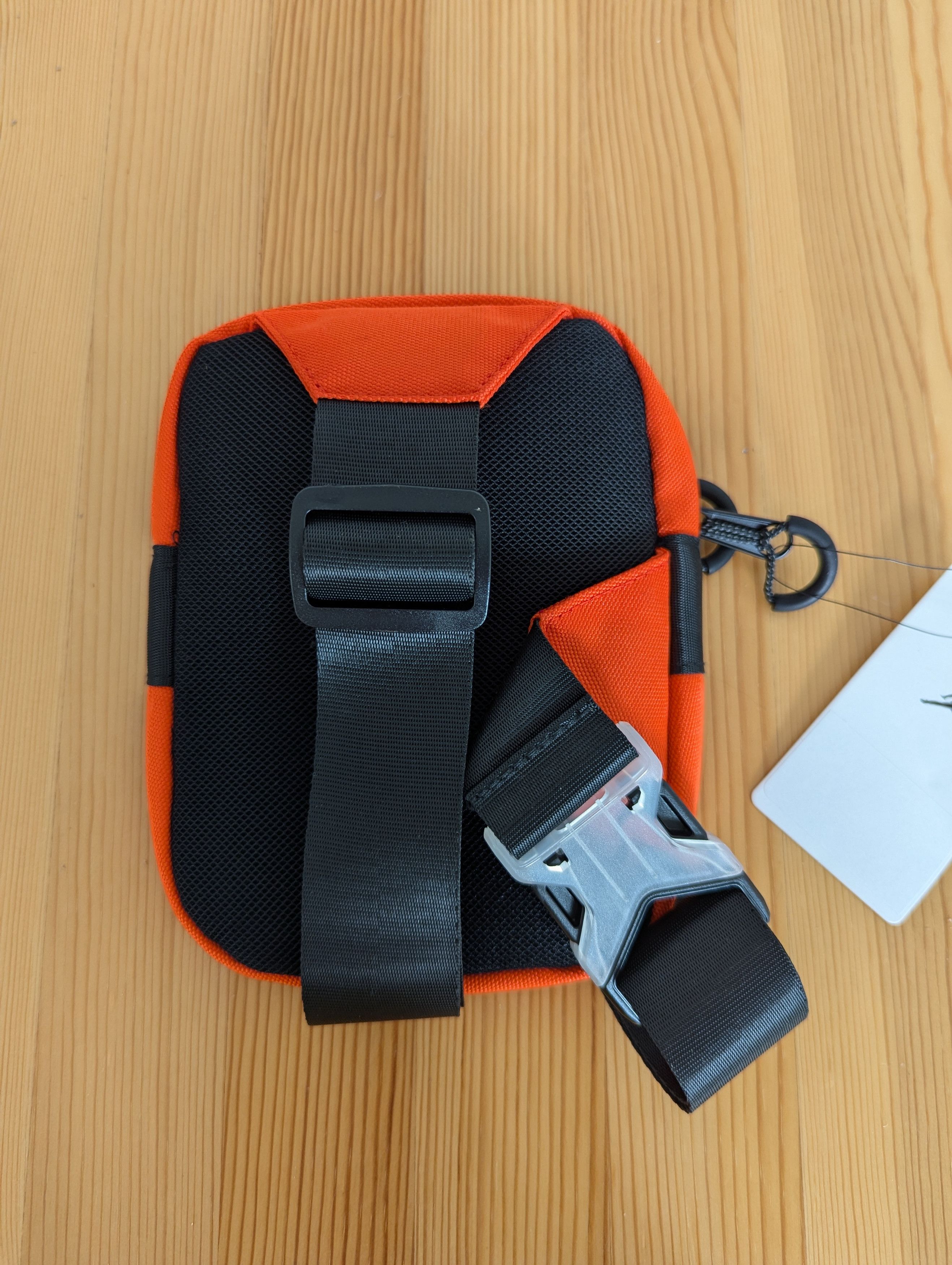 Jordan Brand × Nike MVP FLIGHT HIP BAG Size ONE SIZE - 6 Thumbnail