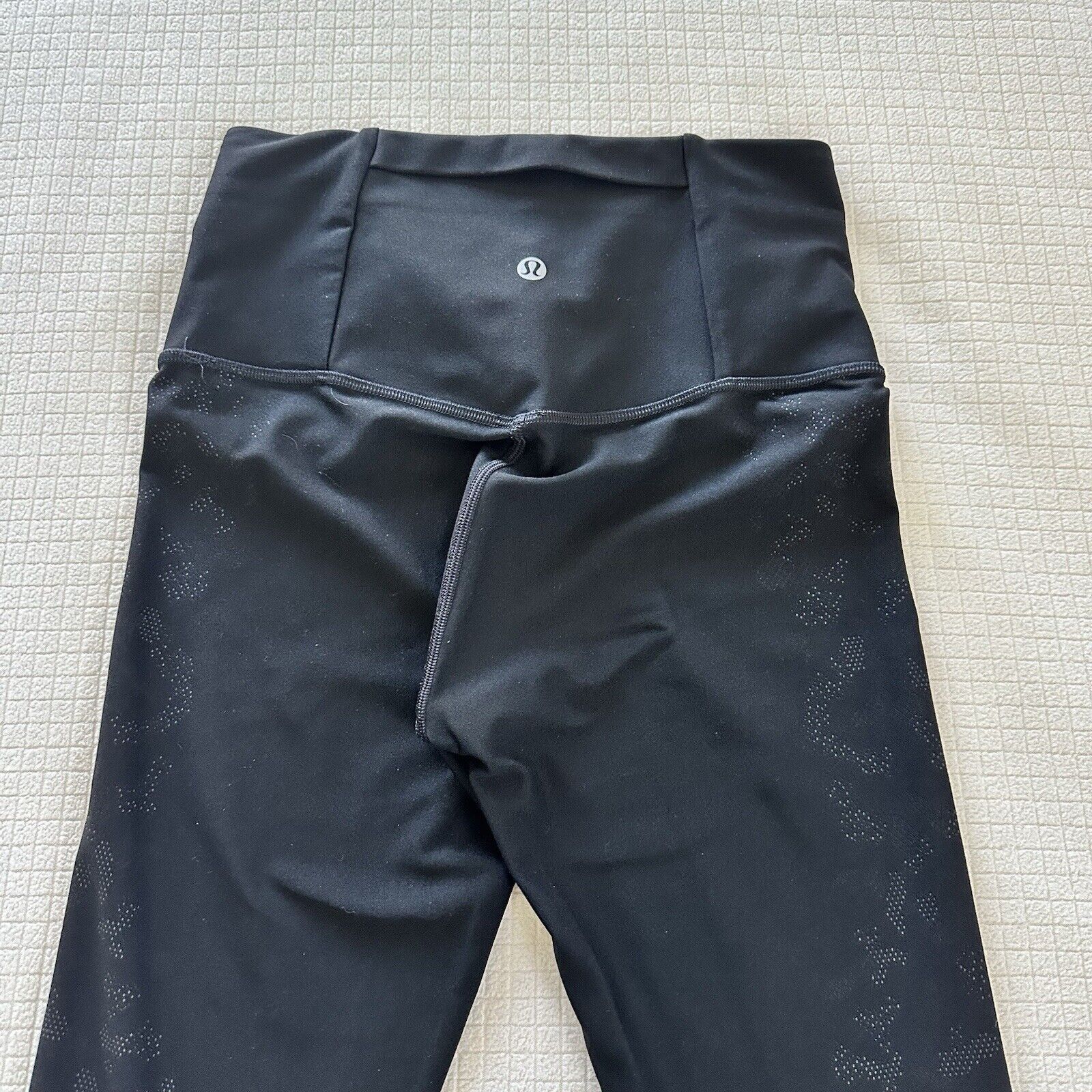 Lululemon Lululemon Camo Mapped Out Sense Knit Hi Rise Black Sz 6 Size 28" / US 6 / IT 42 - 8 Thumbnail