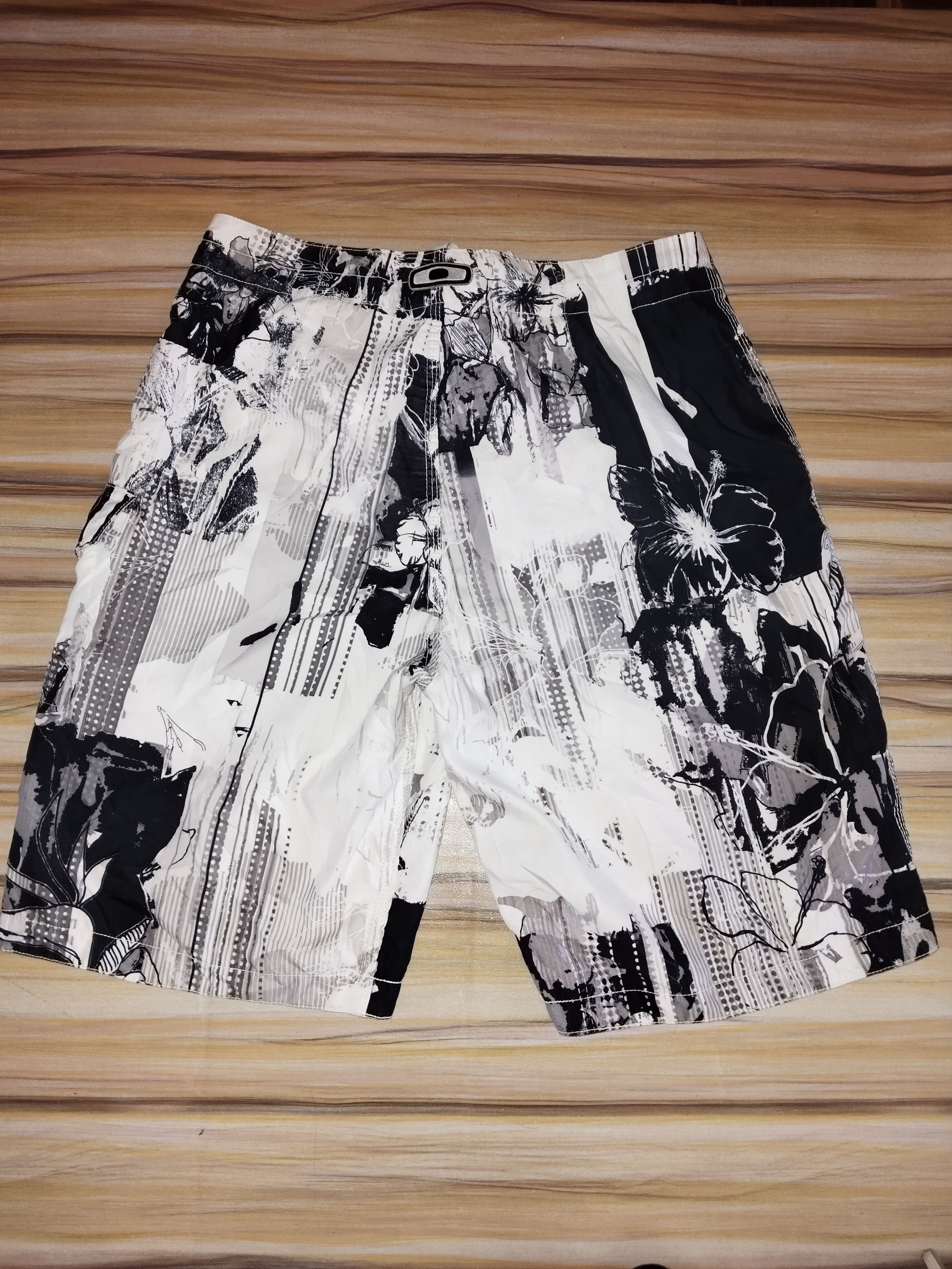 Oakley OAKLEY Beach Shorts Size US 34 / EU 50 - 5 Thumbnail