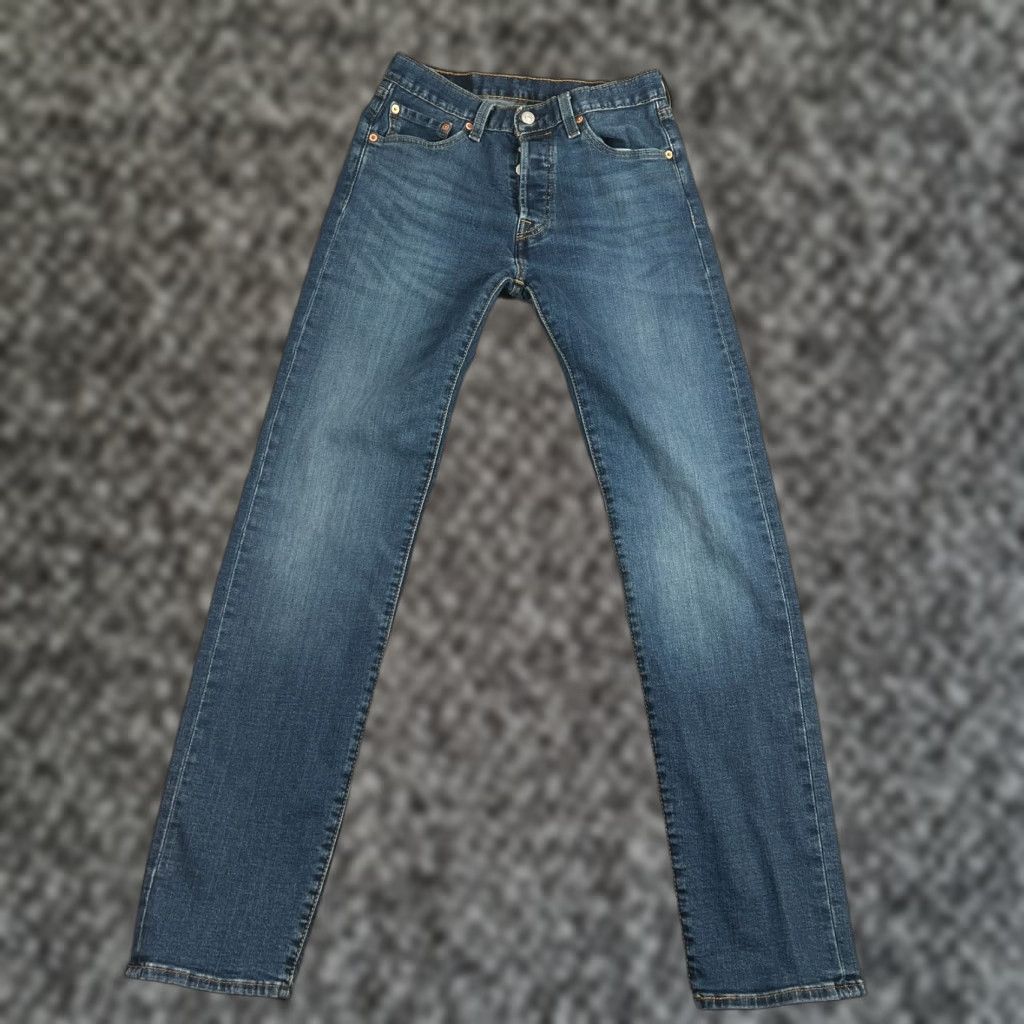 Levi's 501 Jeans Men 29x34 Dark Wash Button Fly Classic Straight 5-Pocket Denim Blue Workwear 80s 90s Retro Rock USA Western