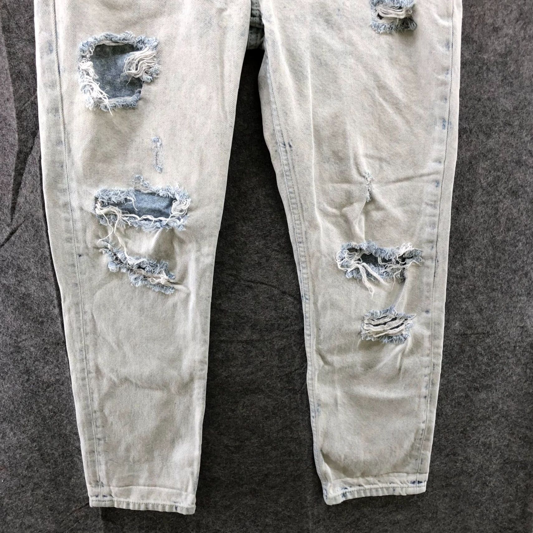 Zara Zara Jeans Womens 2 Relaxed Straight Distressed Boyfriend Light Stone Wash Blue 100% Cotton Zip Fly Mid Rise 5-Pocket Denim Pants Size 26" / US 2 / IT 38 - 4 Thumbnail