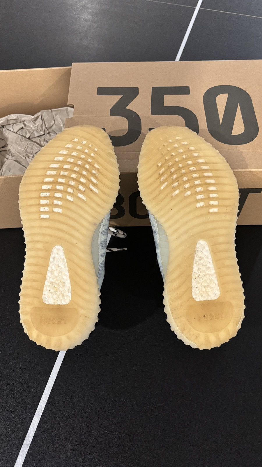 Yeezy Mono Ice Size US 6.5 / EU 39-40 - 4 Thumbnail