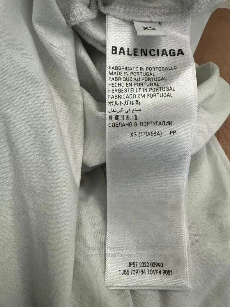 Balenciaga Balenciaga Embroidered Logo Hole Short Sleeve. Size US XS / EU 42 / 0 - 6 Thumbnail