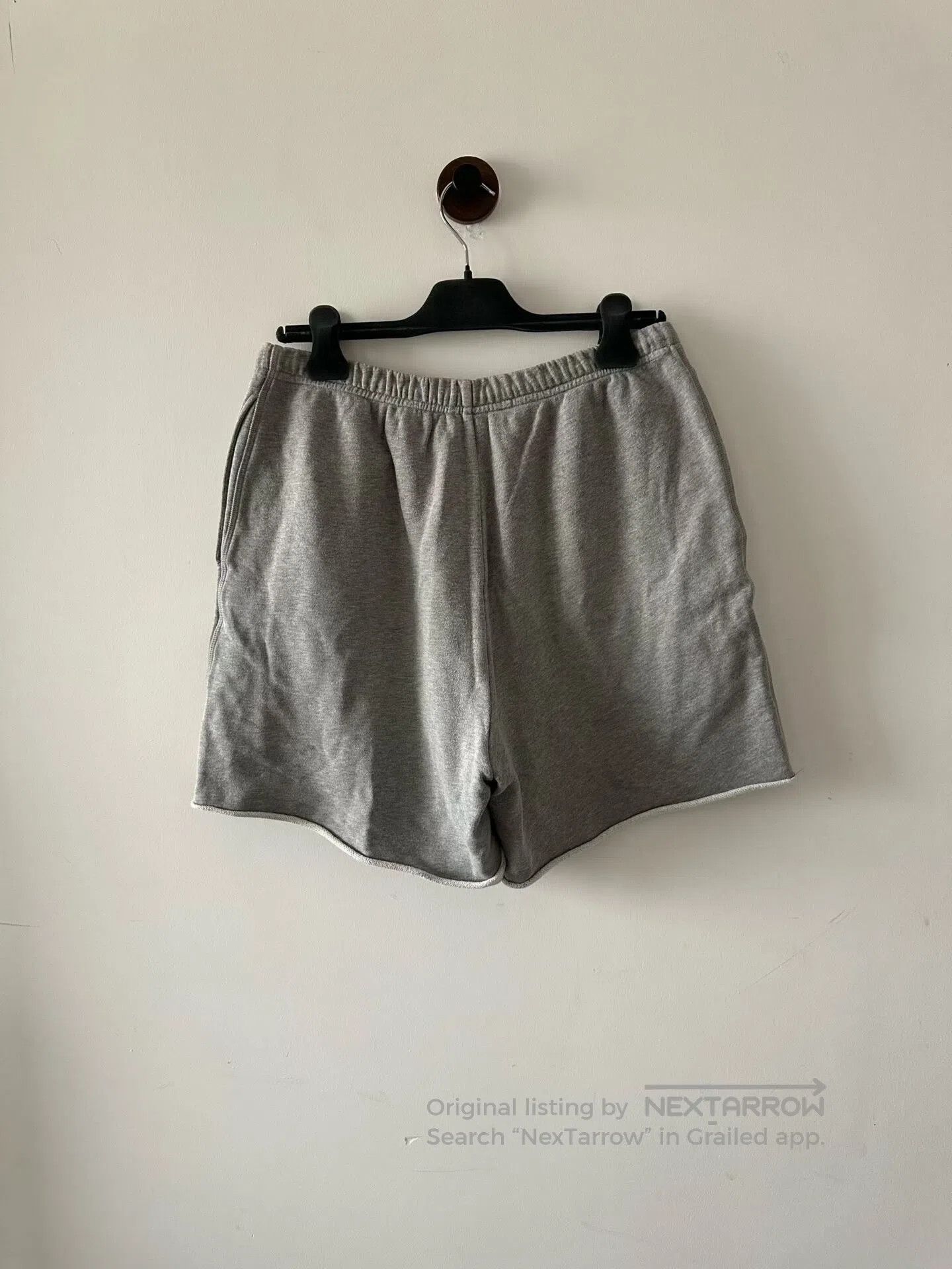 Celine CELINE size L Grey embroidered shorts| Size US 27 - 2 Thumbnail