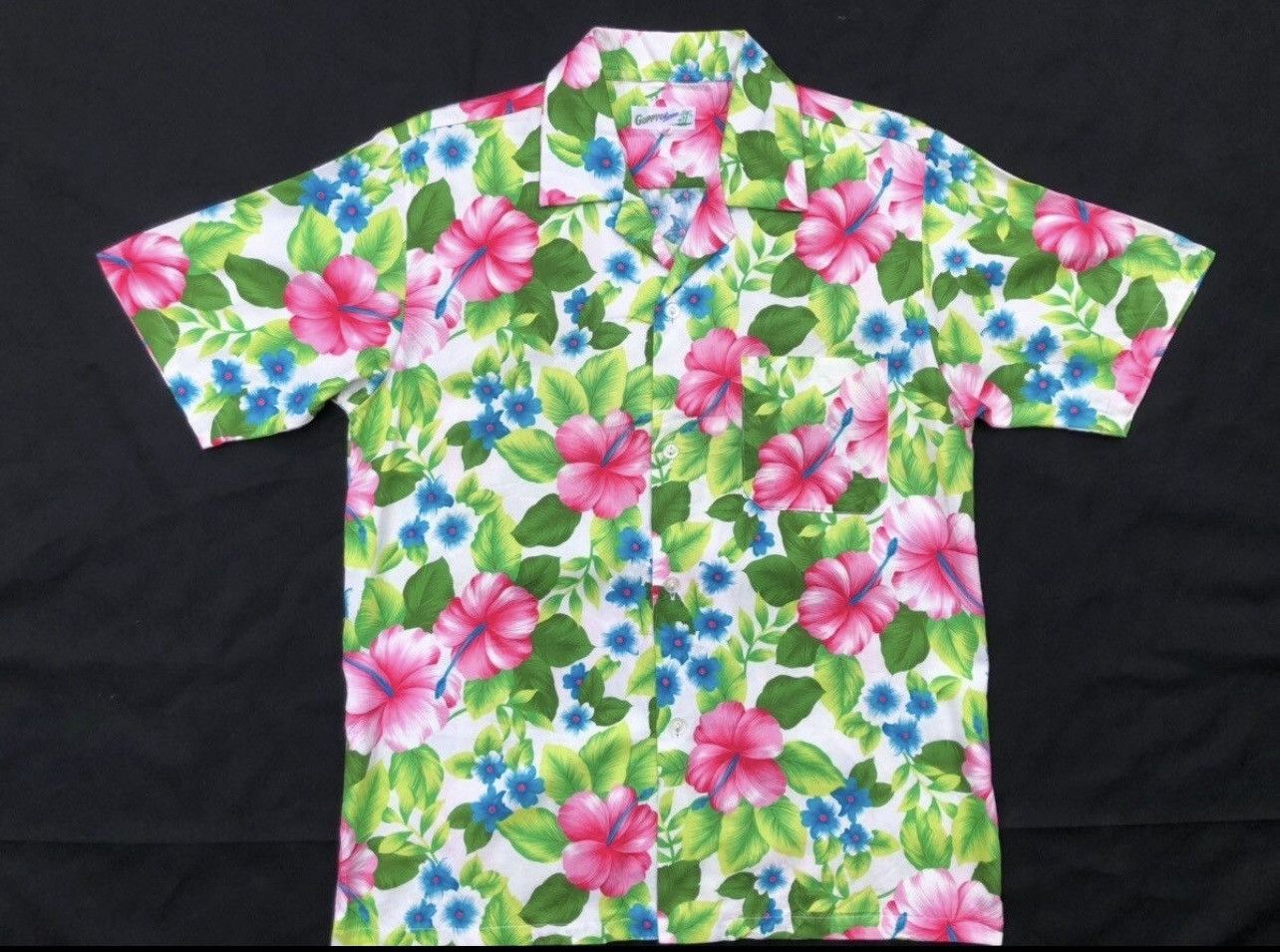 Japanese Brand Vintage 80s Guppy Okinawa Hibiscus Hawaiian Shirt Size US M / EU 48-50 / 2 - 5 Thumbnail