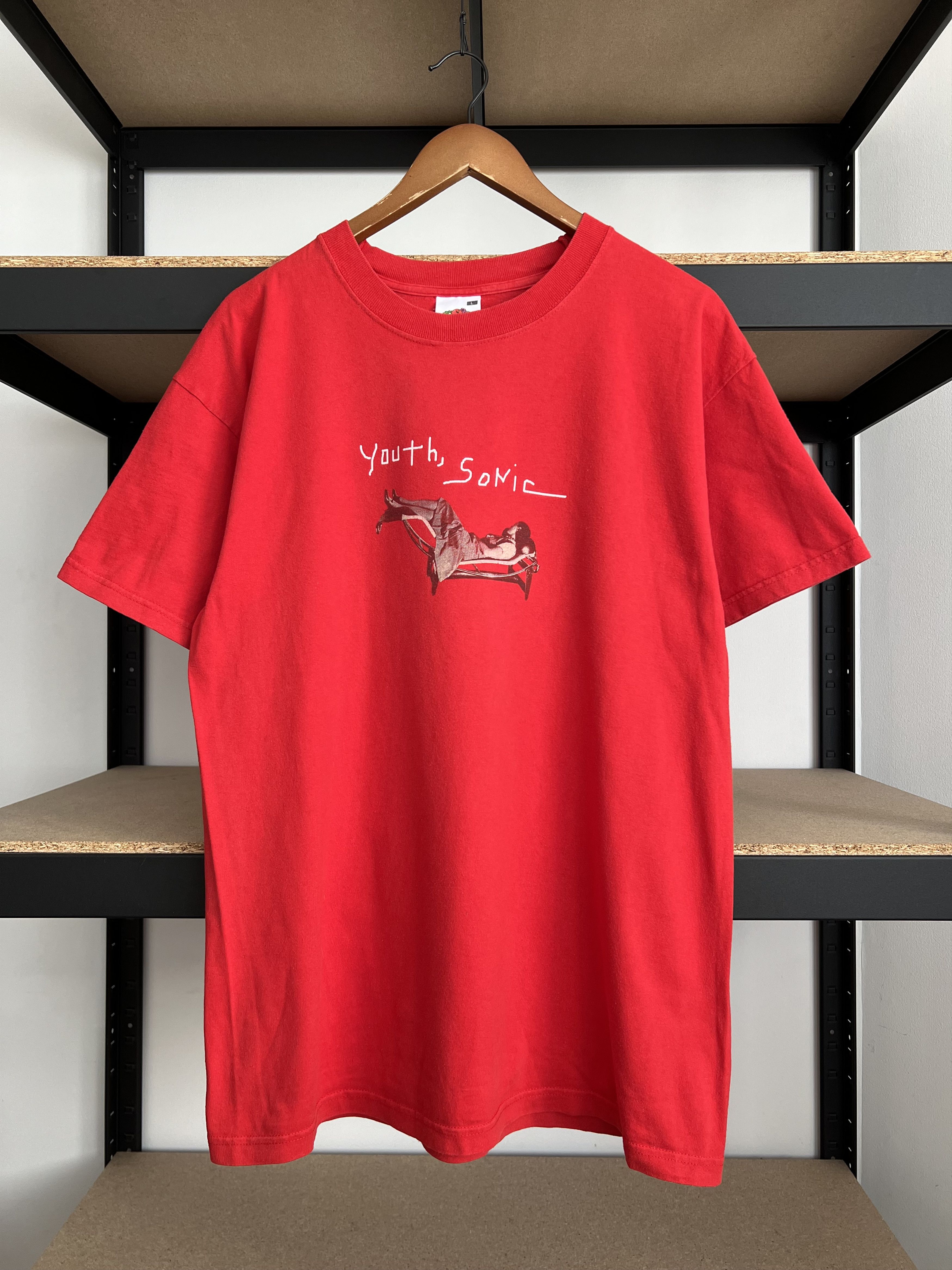 Band Tees Vintage 2000s Sonic Youth Hospital Chair Rock Band T-shirt Size US L / EU 52-54 / 3 - 1 Thumbnail
