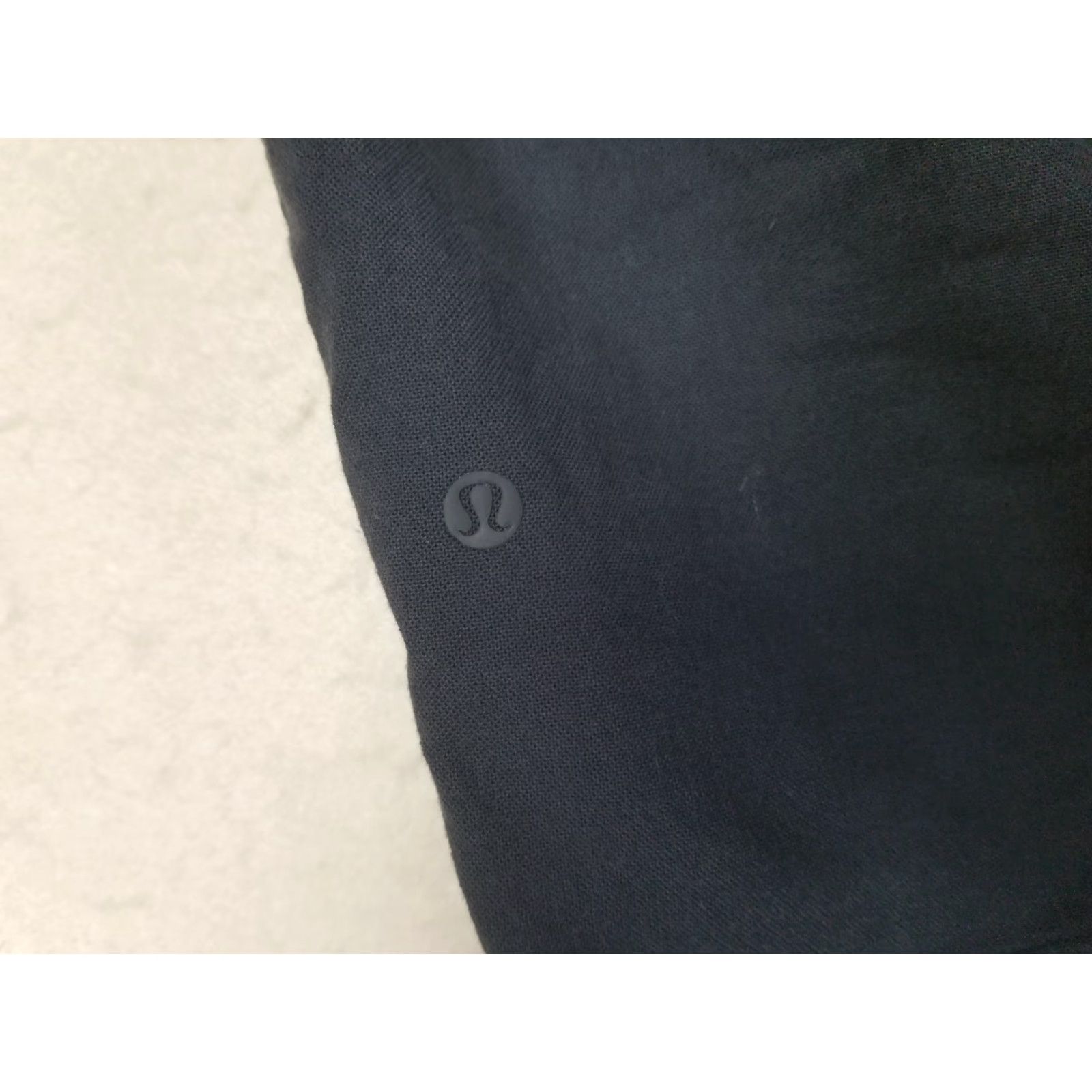Lululemon Lululemon Shorts Solid Black 10” Inseam Size 34 Men Chino Breathable Stretch Pockets Belt Loops Flat Front Casual Formal Travel Everyday Wear Size US 34 / EU 50 - 3 Thumbnail
