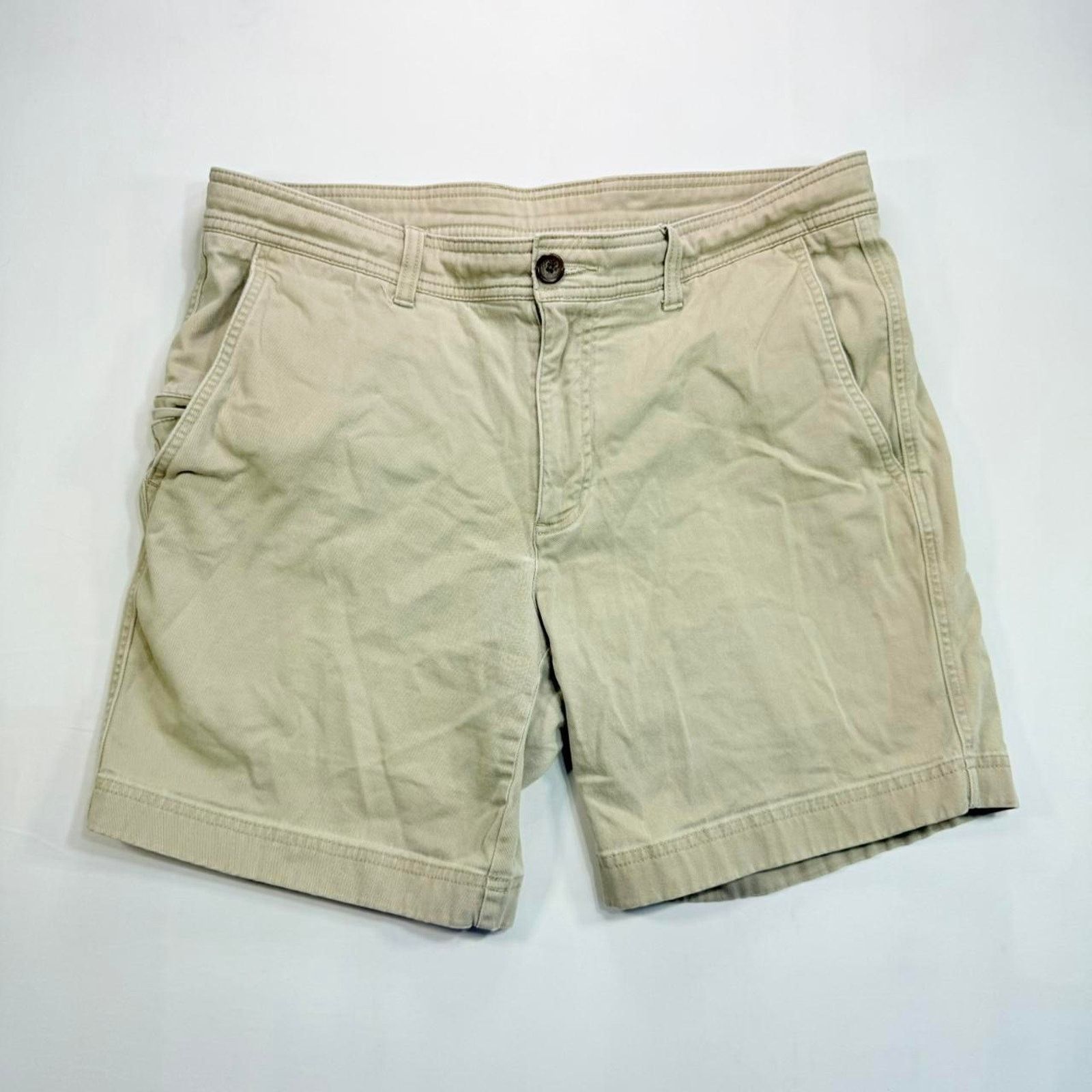 Roundtree & Yorke Mens Tan Roundtree & Yorke chino golf shorts Sz 34 Size US 34 / EU 50 - 1 Thumbnail