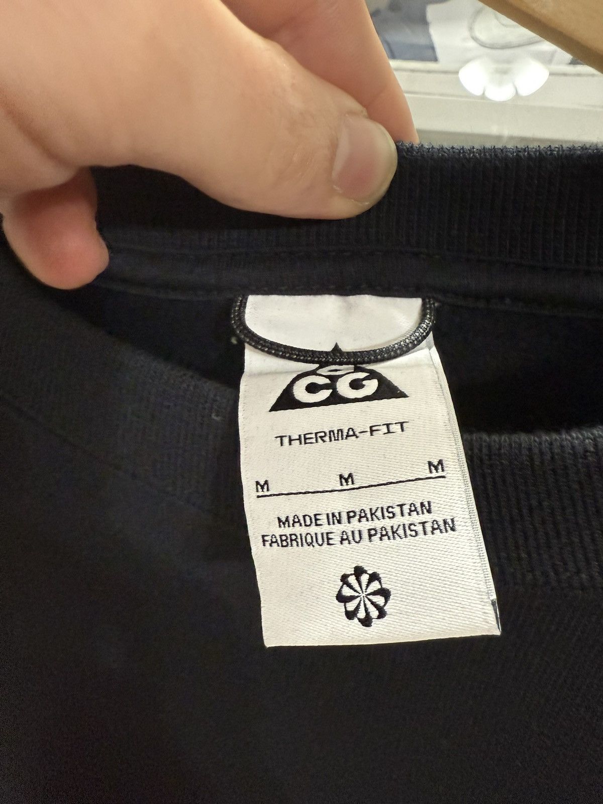 Nike ACG Nike ACG Therma-Fit Fleece Sweatshirt - Black Size US M / EU 48-50 / 2 - 4 Thumbnail