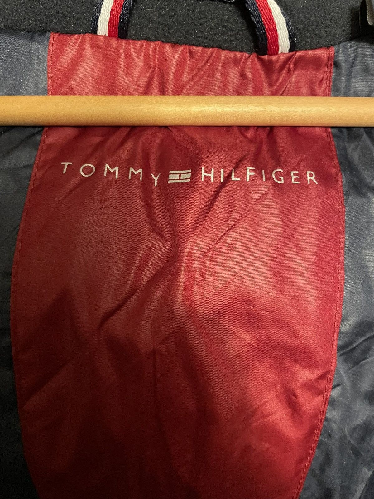 Tommy Hilfiger Tommy Hilfiger puffer jacket size medium Size US M / EU 48-50 / 2 - 4 Thumbnail