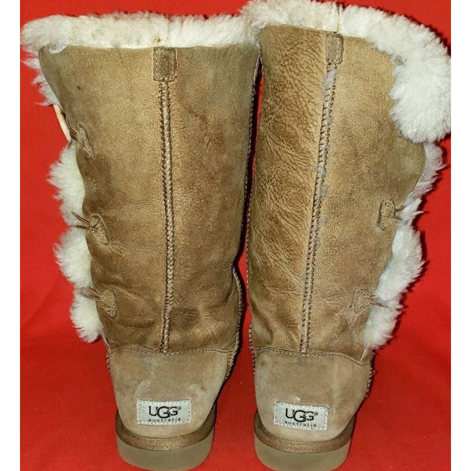 Ugg UGG Australia Boots Womens Brown Women BAILEY BUTTON TRIPLET CHESTNUT Size US 8 / IT 38 - 7 Thumbnail