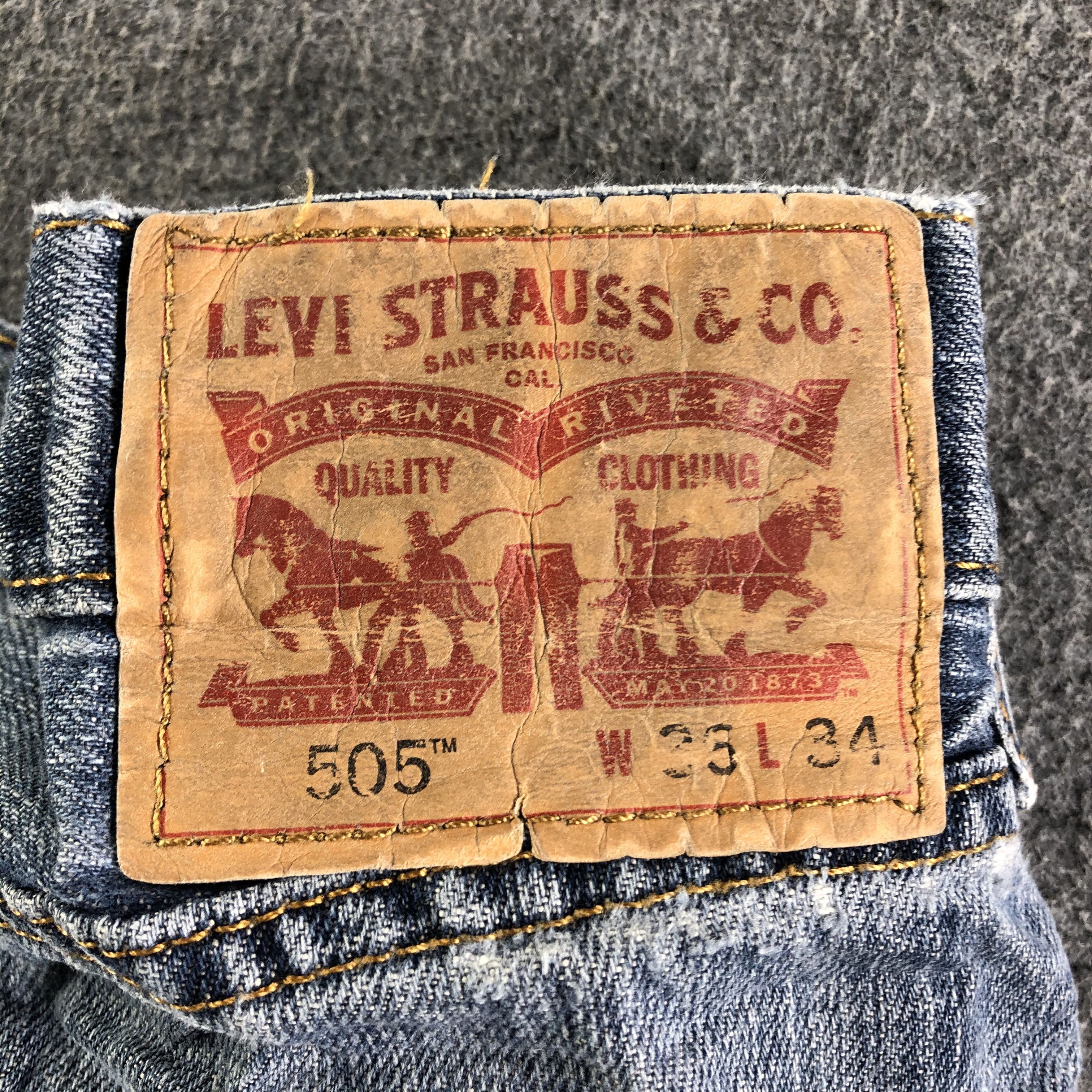 Levi's Vintage Blue Wash Levis 505 Jeans-J3292 Size US 37 - 5 Thumbnail
