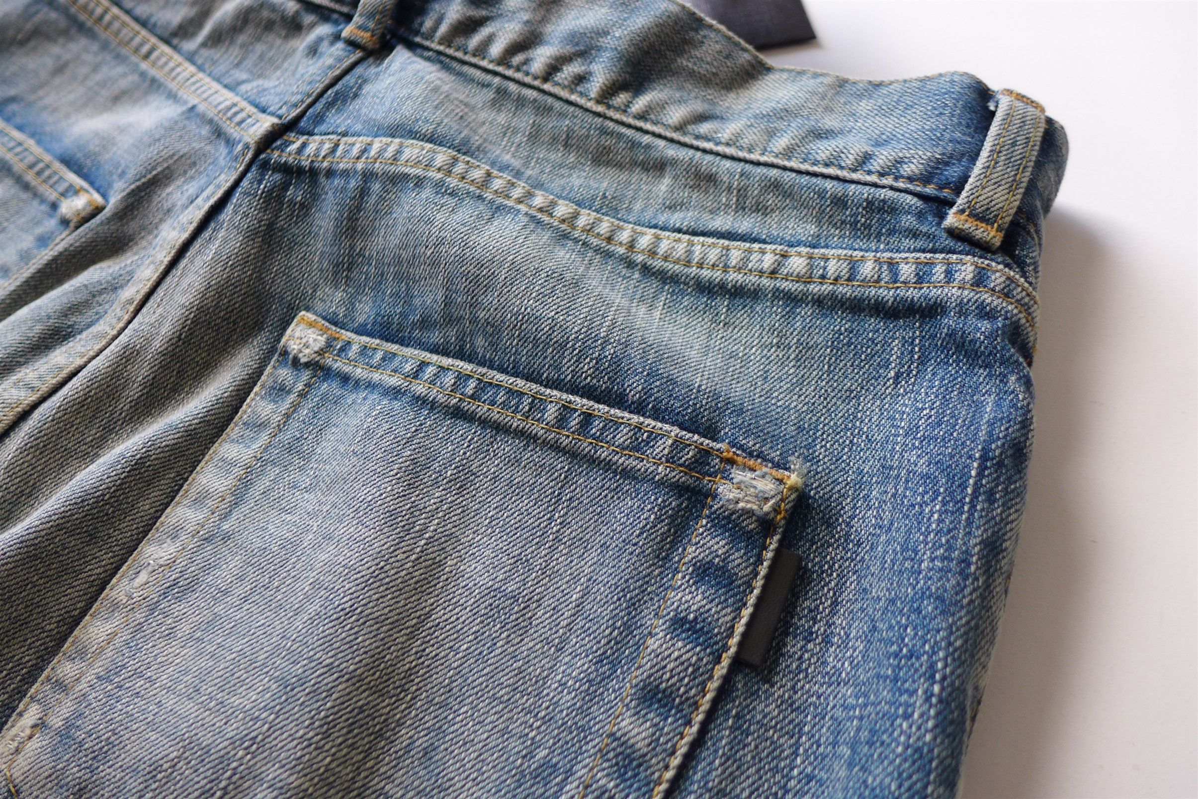 Saint Laurent Paris Saint Laurent D02 Denim Jeans - Dirty Old Vintage Blue Wash Size US 30 / EU 46 - 10 Thumbnail