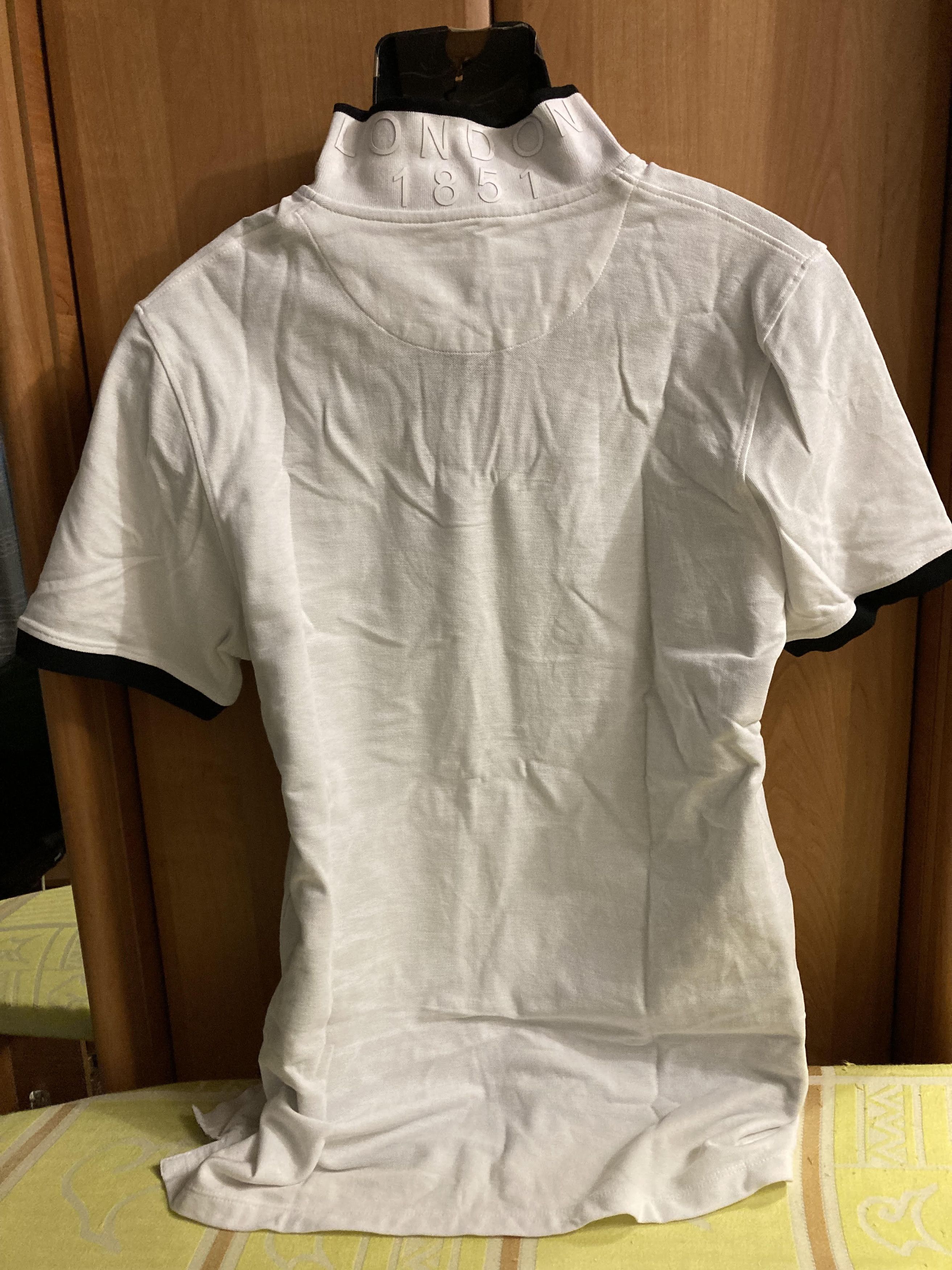 Aquascutum Aquascutum Branded Shoulder Tipped White Polo Shirt Size US XL / EU 56 / 4 - 2 Thumbnail