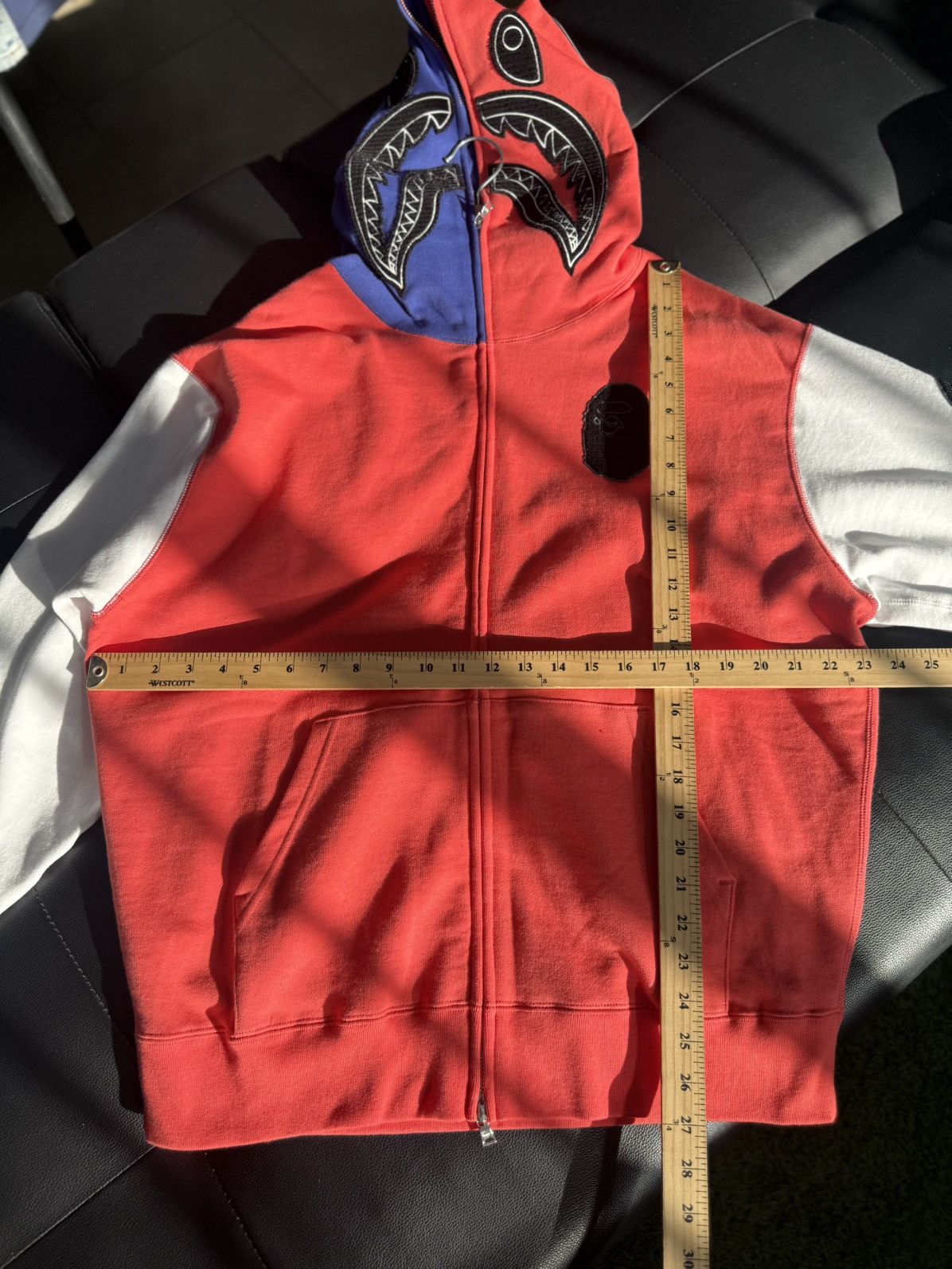 Bape Bape Multicolor Japan Exlusive Patch Hoodie Size L NEW Size US L / EU 52-54 / 3 - 14 Thumbnail