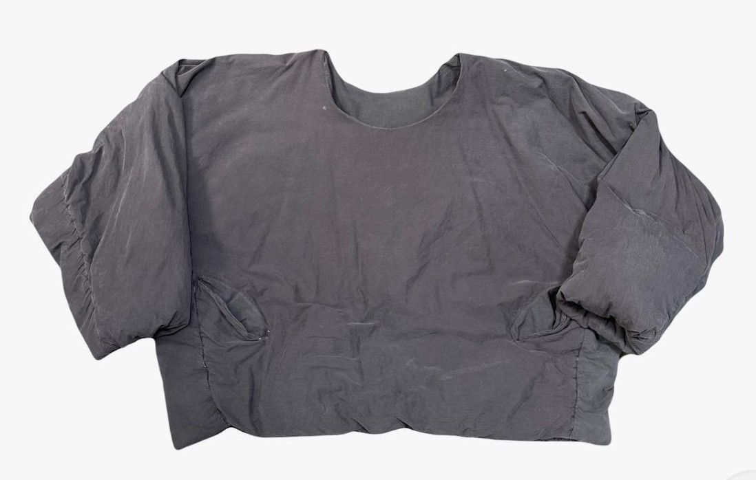 Image of Yeezy Season 9 Puffer Jacket Pullover Sample in Black, Men's (Size Large)