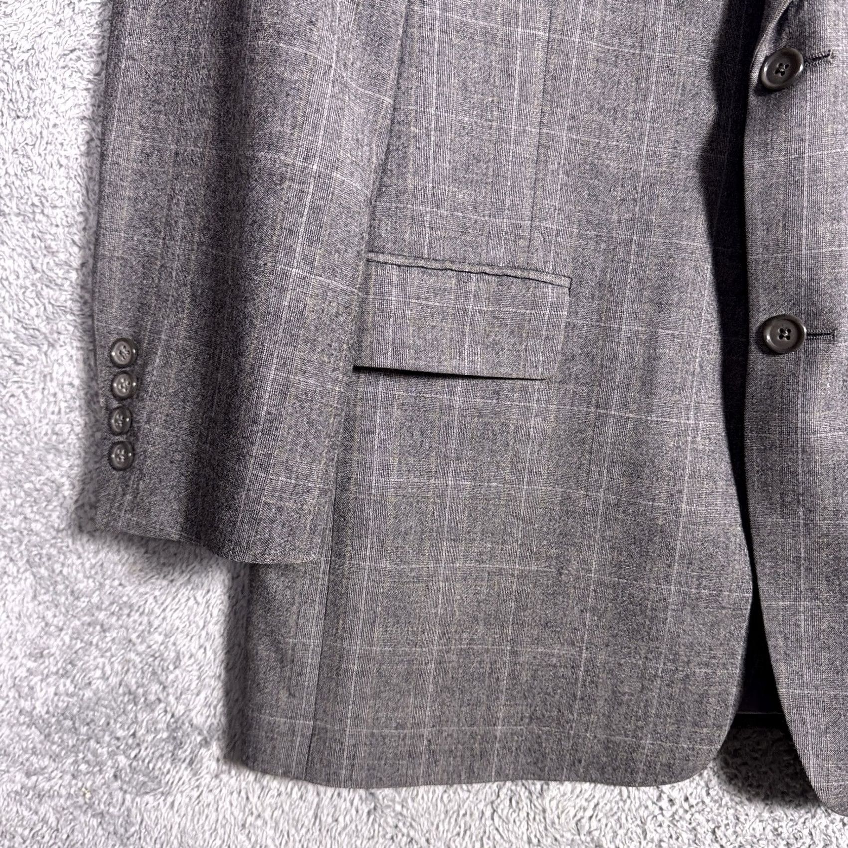 Hart Schaffner Marx Hart Schaffner Marx Suit Men 42R 34x28 Raised Napped Wool Gray Trumpeter Gold Size 42R - 3 Thumbnail