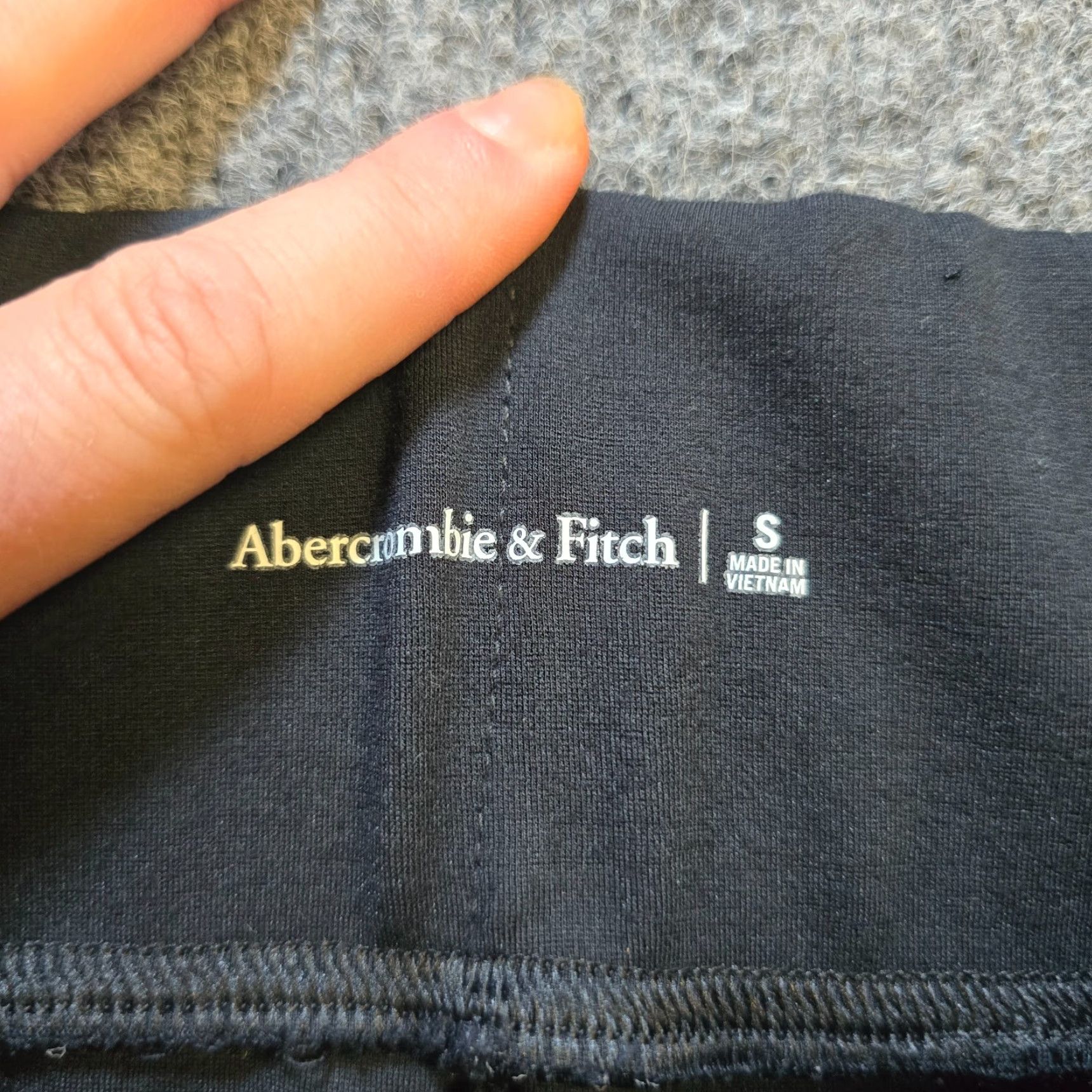 Abercrombie & Fitch Abercrombie & Fitch Pants Womens Size Small Black Flare Stretch Fitted Capsule Size 28" / US 6 / IT 42 - 3 Thumbnail