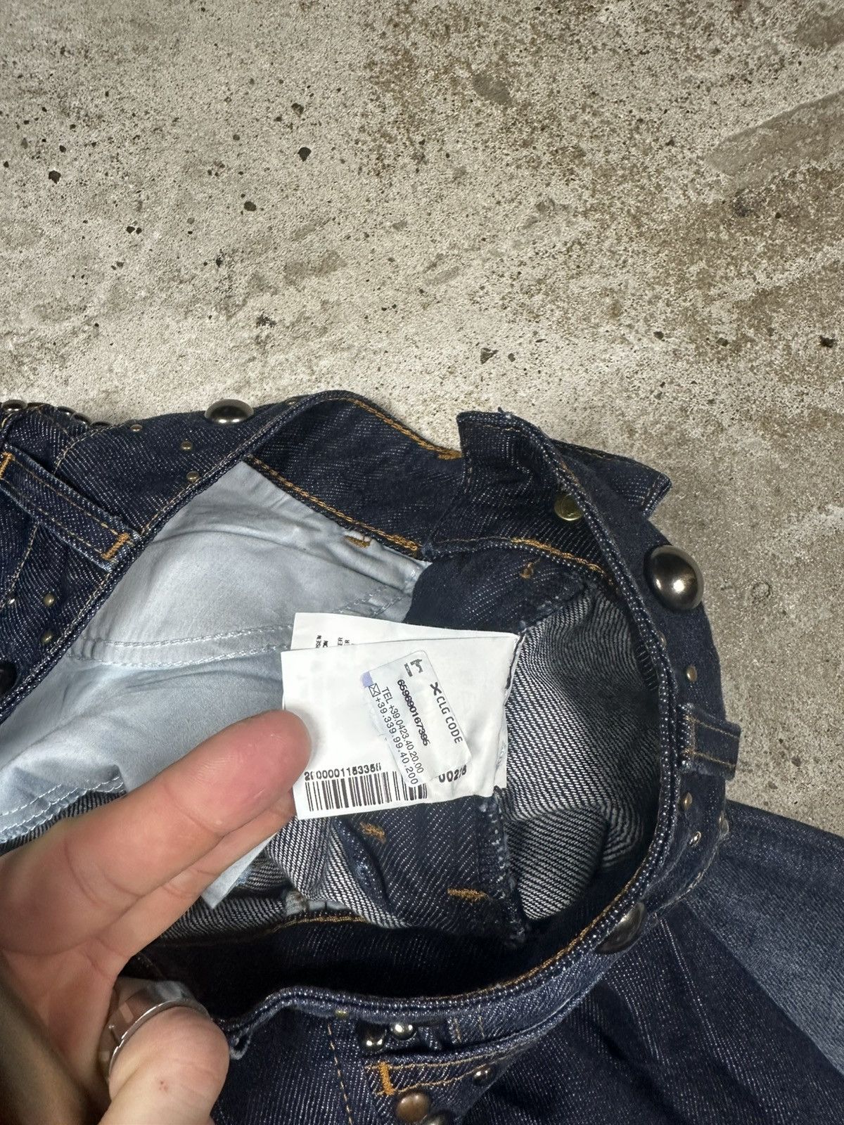Just Cavalli AW2010 Just Cavalli Studed Jeans Washed Flare Bootcut Denim Size 27" / US 4 / IT 40 - 3 Thumbnail