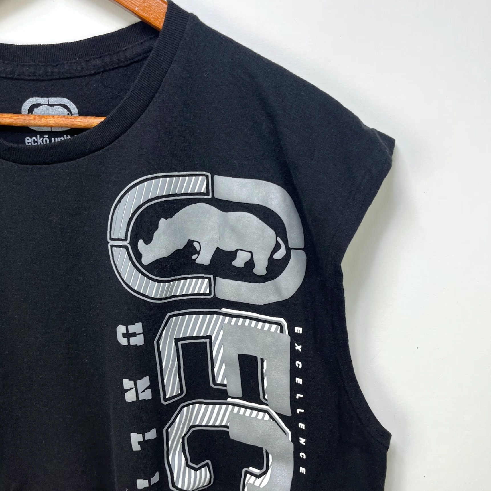 Ecko Unltd. VINTAGE Ecko Unltd. Shirt 2XL Men Black Cotton Knit Logo Crew Neck Sleeveless T-Shirt Summer 2000s BeEr Theme Size US XXL / EU 58 / 5 - 3 Thumbnail