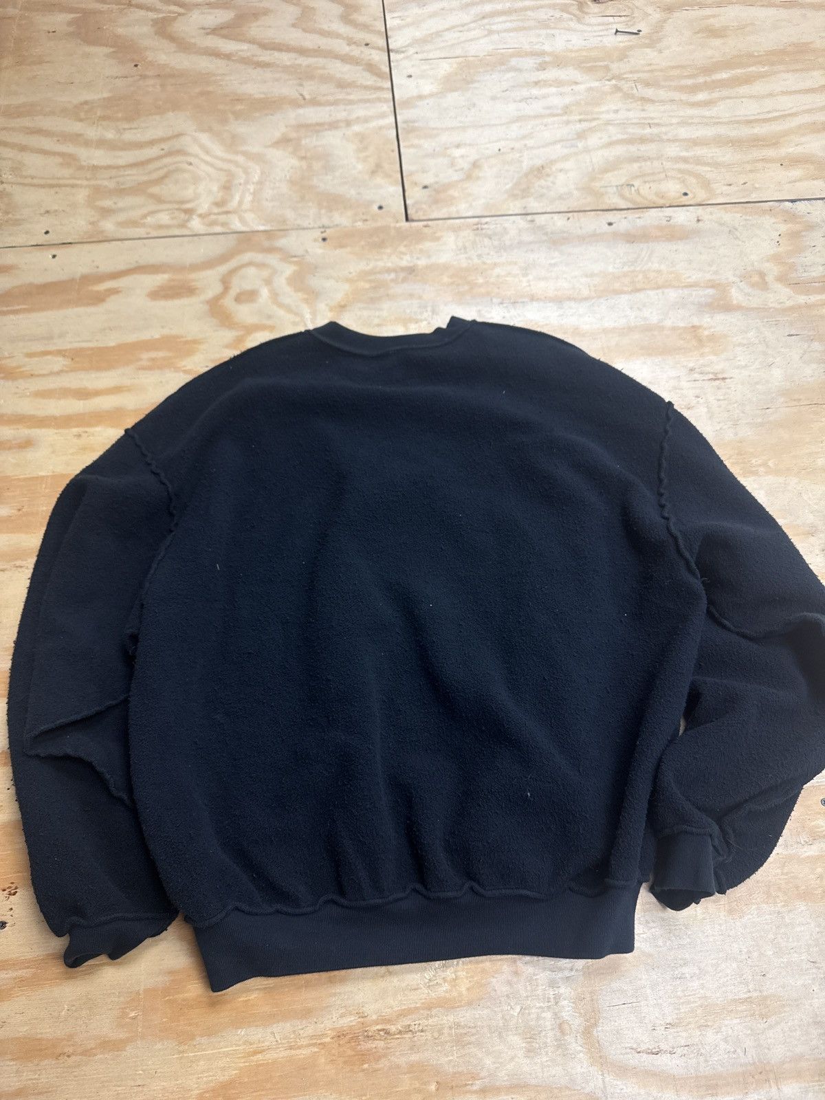 The GV Gallery The GV gallery raspberry hills air crewneck black Size US L / EU 52-54 / 3 - 2 Thumbnail