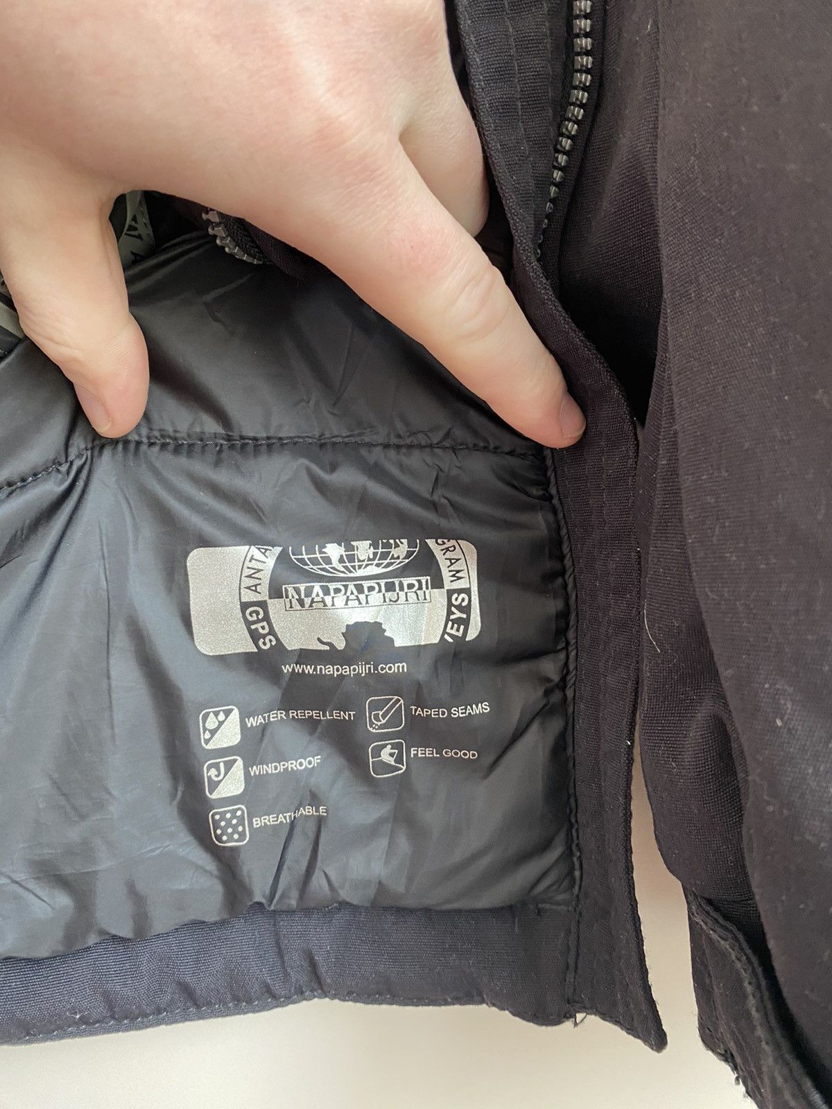 Napapijri Napapijri Ski Skidoo waterproof insulated jacket in black Size US M / EU 48-50 / 2 - 6 Thumbnail