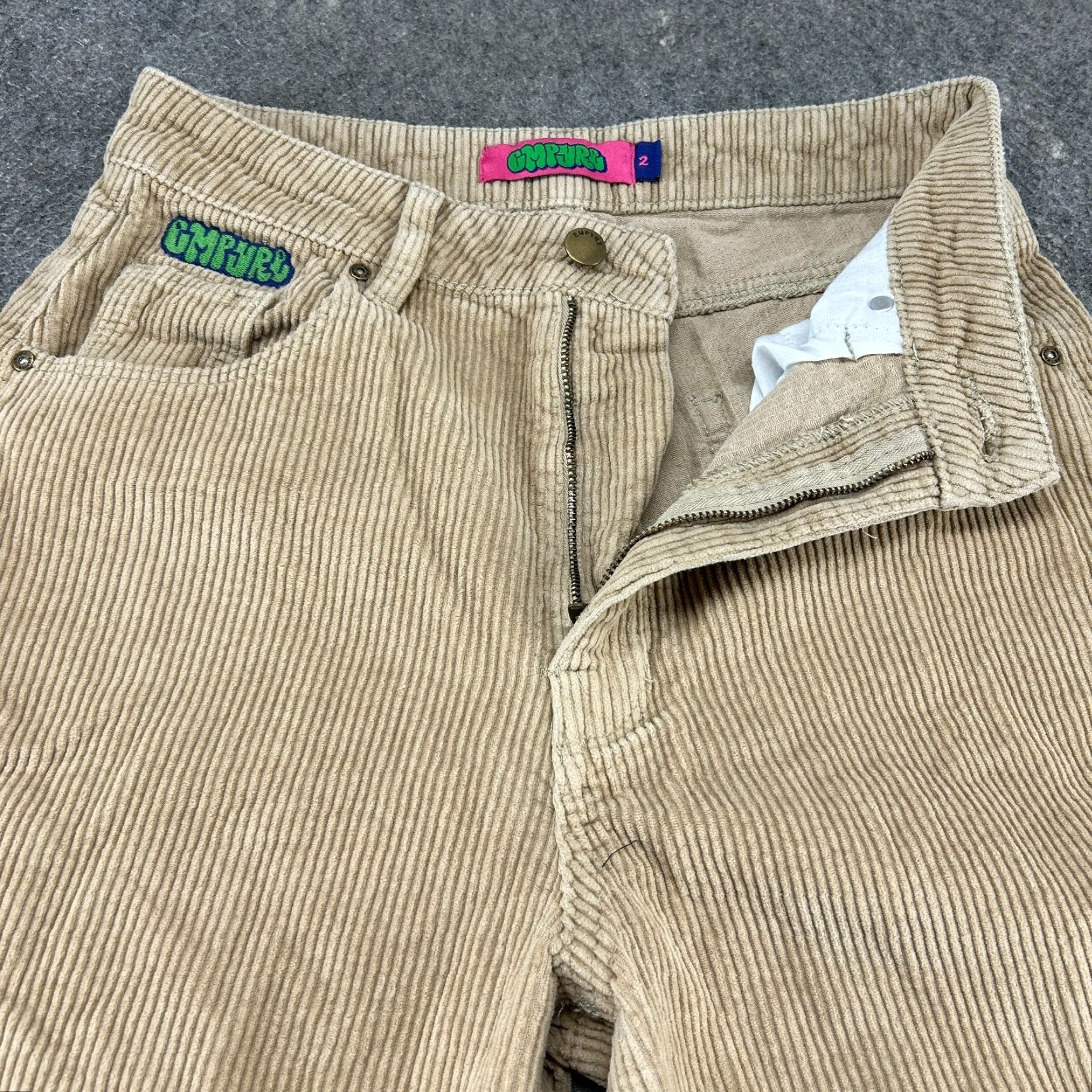 Empyre Empyre Pants Women 2 Chino Corduroy Beige Relaxed Straight 90s Hip Hop Distressed Pockets Baggy Casual Summer Spring Fall Winter Jeans Pants Size 26" / US 2 / IT 38 - 2 Thumbnail