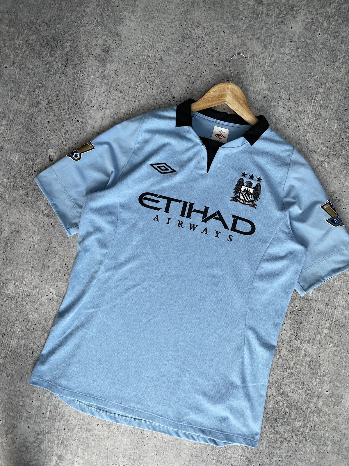 Umbro Umbro De Jong Manchester City 2012/2013 Authentic Jersey Size US M / EU 48-50 / 2 - 7 Thumbnail