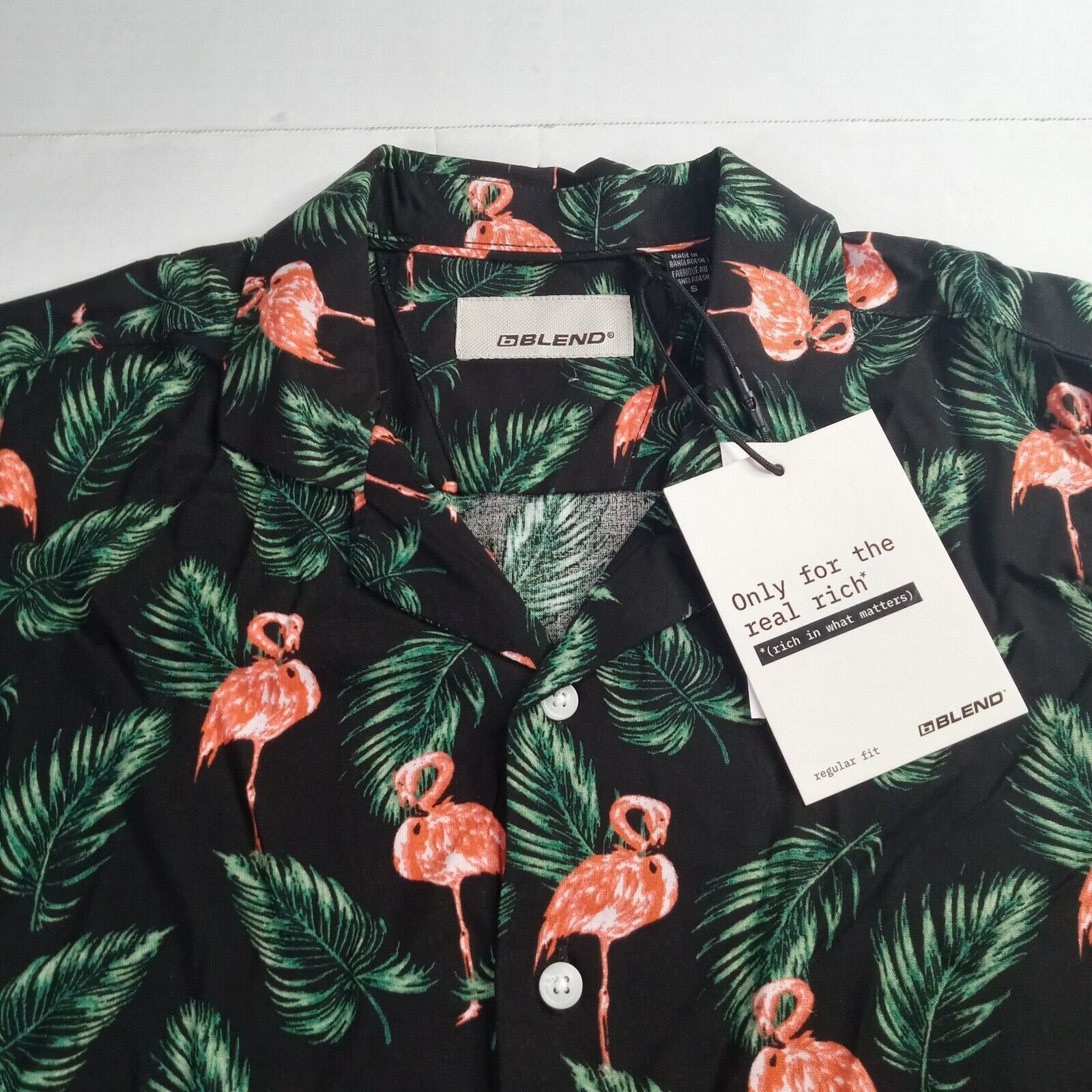 Other Blend Flamingo Shirt Mens S Floral Black/Pink Hawaiian Style Size US S / EU 44-46 / 1 - 2 Thumbnail