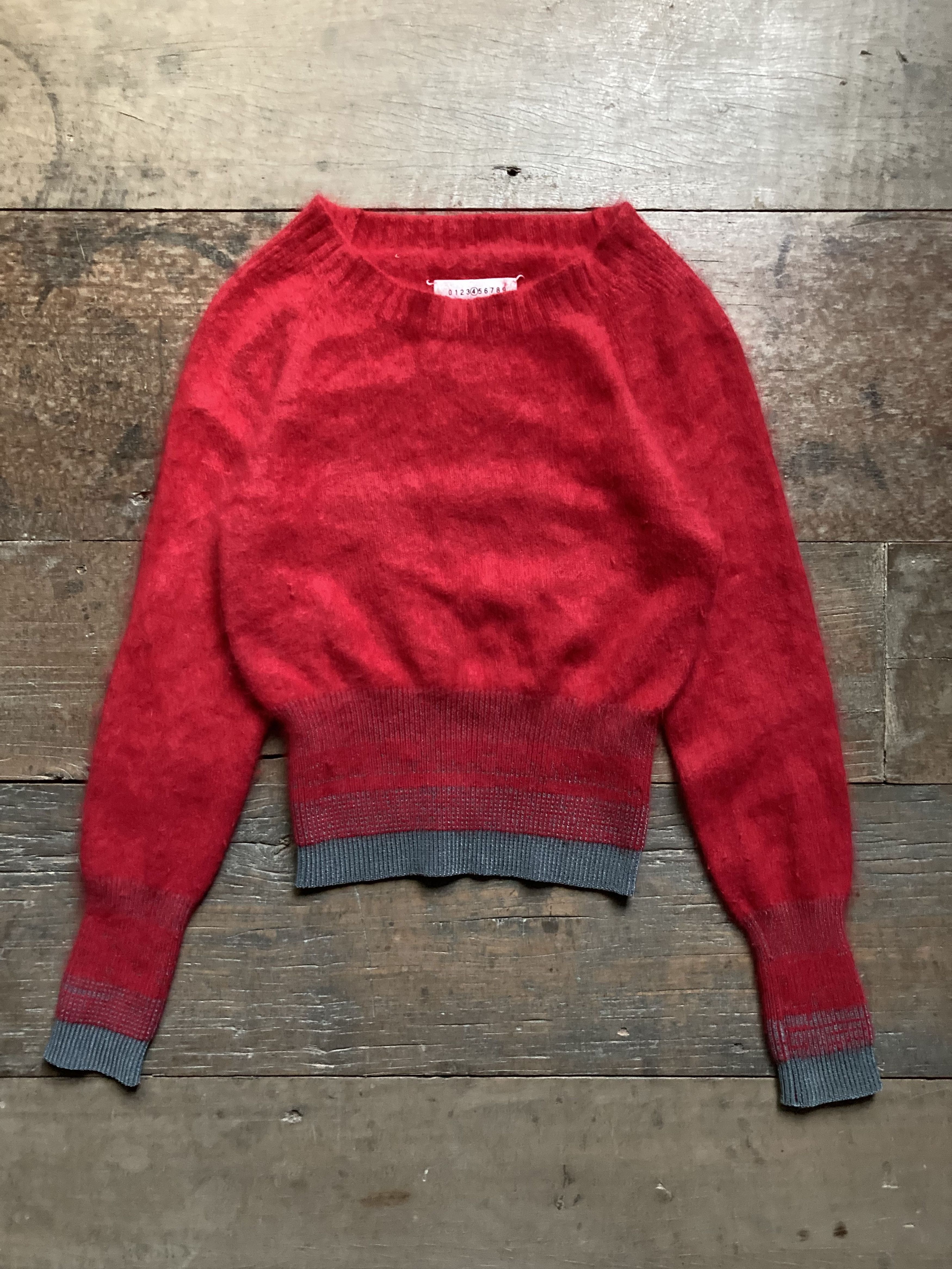Maison Margiela FW11 Maison Margiela Line 4 Wool Sweater Size S / US 4 / IT 40 - 1 Thumbnail