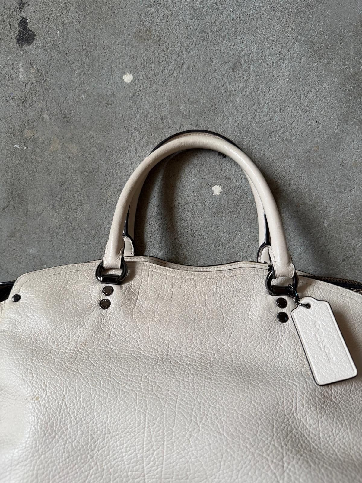 Coach Coach Drew Pebble Snakeskin Shoulder Bag White Size ONE SIZE - 3 Thumbnail