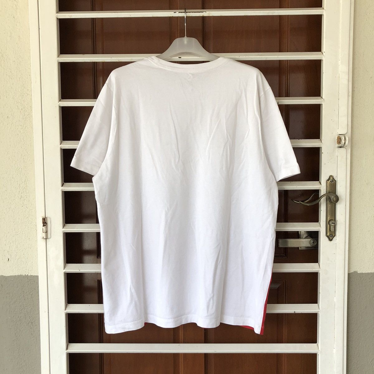Nike Nike big swoosh tshirt Size US XL / EU 56 / 4 - 8 Thumbnail