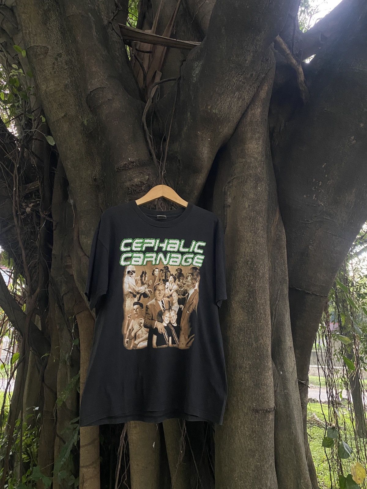 Band Tees Rare Cephalic Carnage Exploiting Tour 2001 Death Metal Band Size US L / EU 52-54 / 3 - 1 Thumbnail