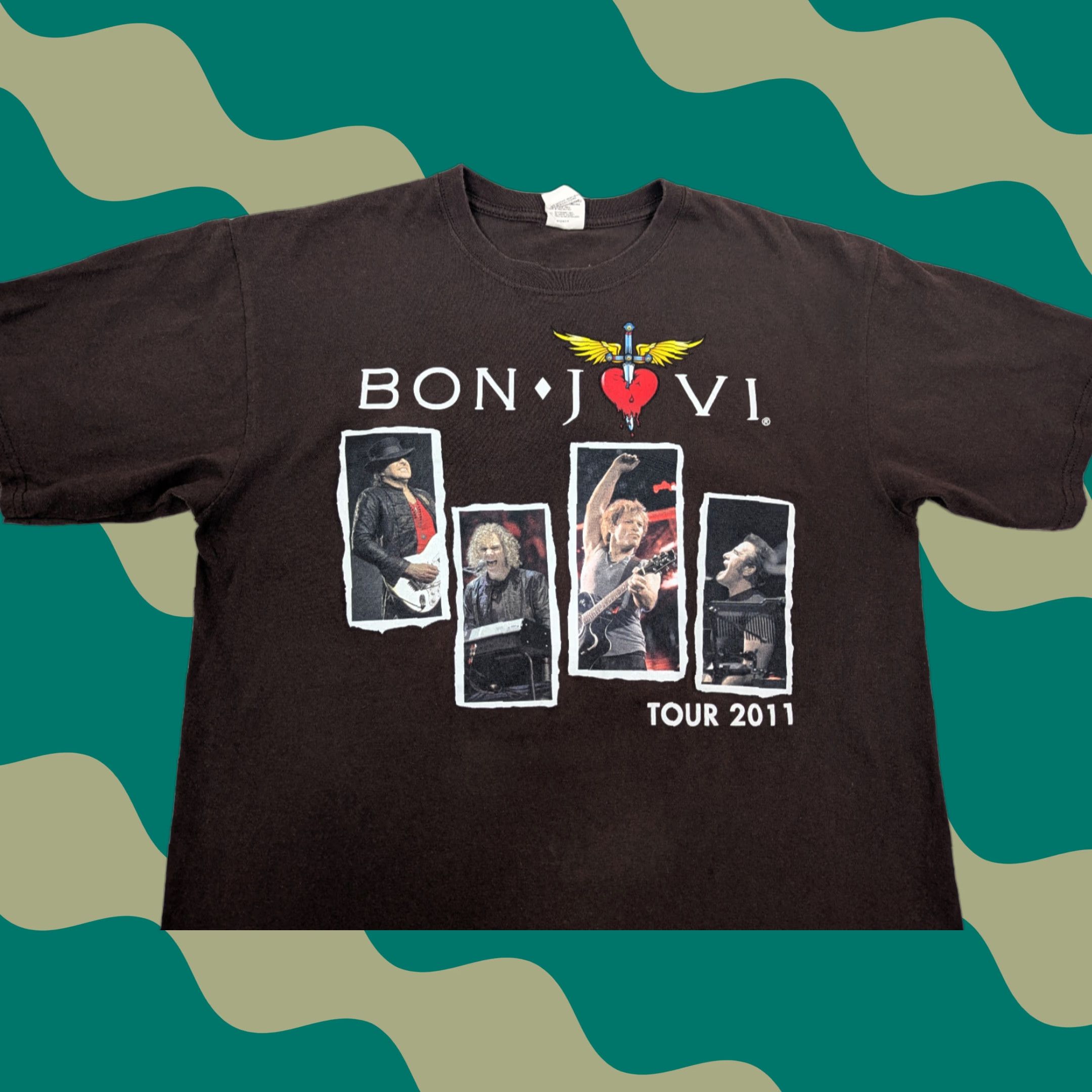 Anvil Bon Jovi 2011 Tour Band Promo T Shirt Adult Large Brown Music Tee Anvil Size US L / EU 52-54 / 3 - 1 Thumbnail
