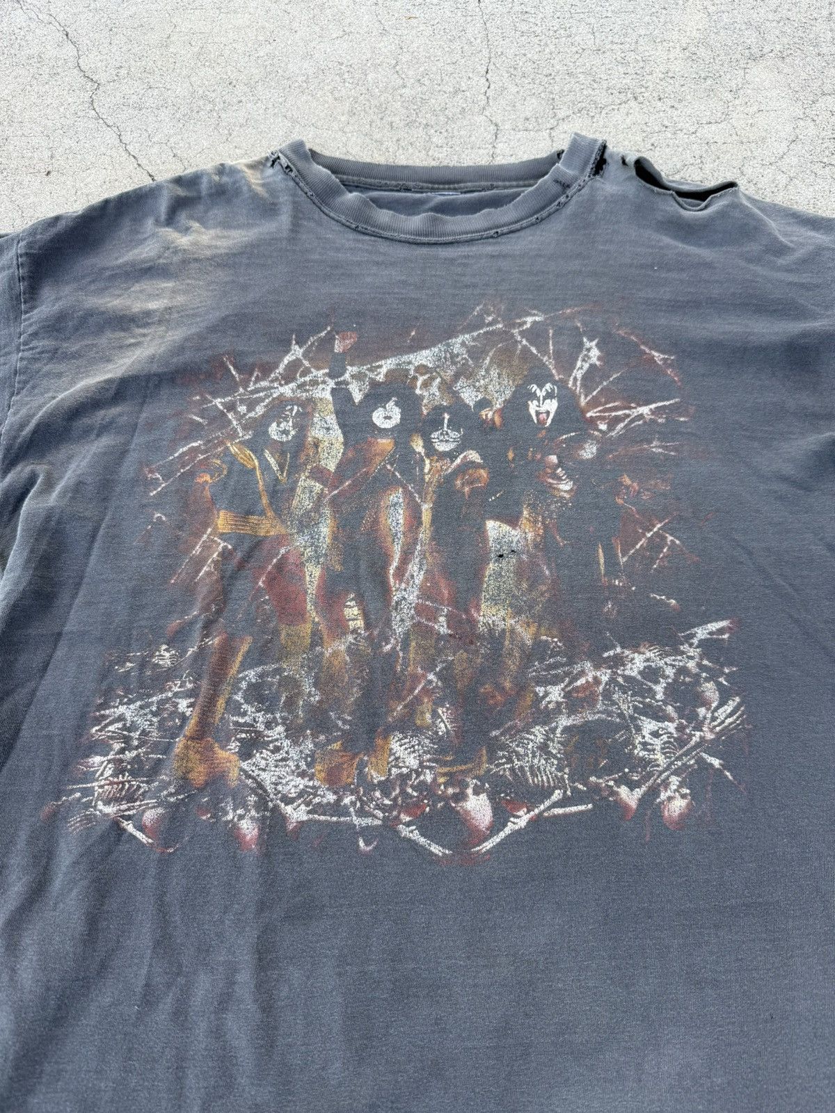 Vintage Vintage Kiss Tee Size US L / EU 52-54 / 3 - 2 Thumbnail