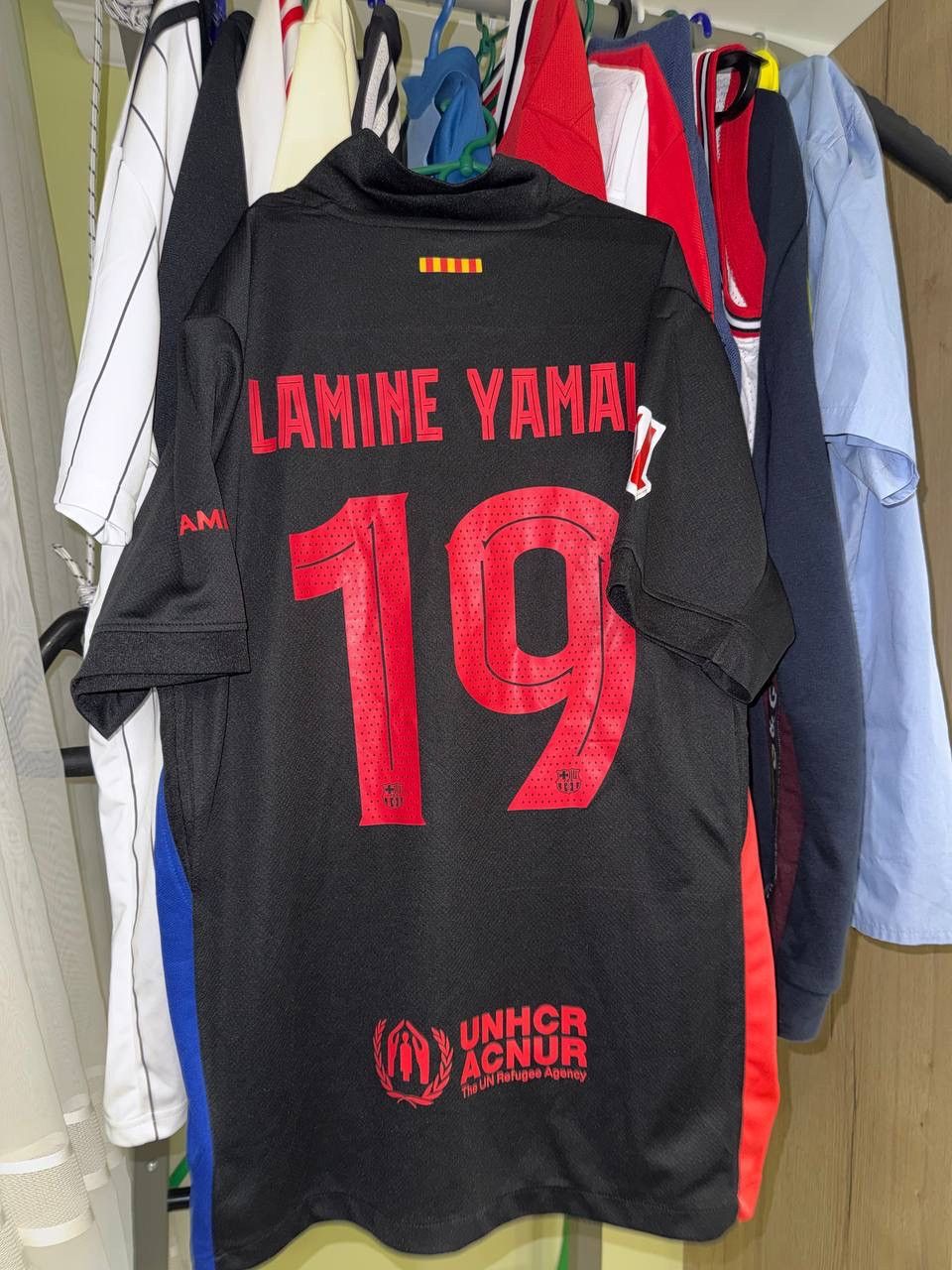 Other 2025 Barcelona Lamine Yamal Jersey Away Size US L / EU 52-54 / 3 - 1 Thumbnail