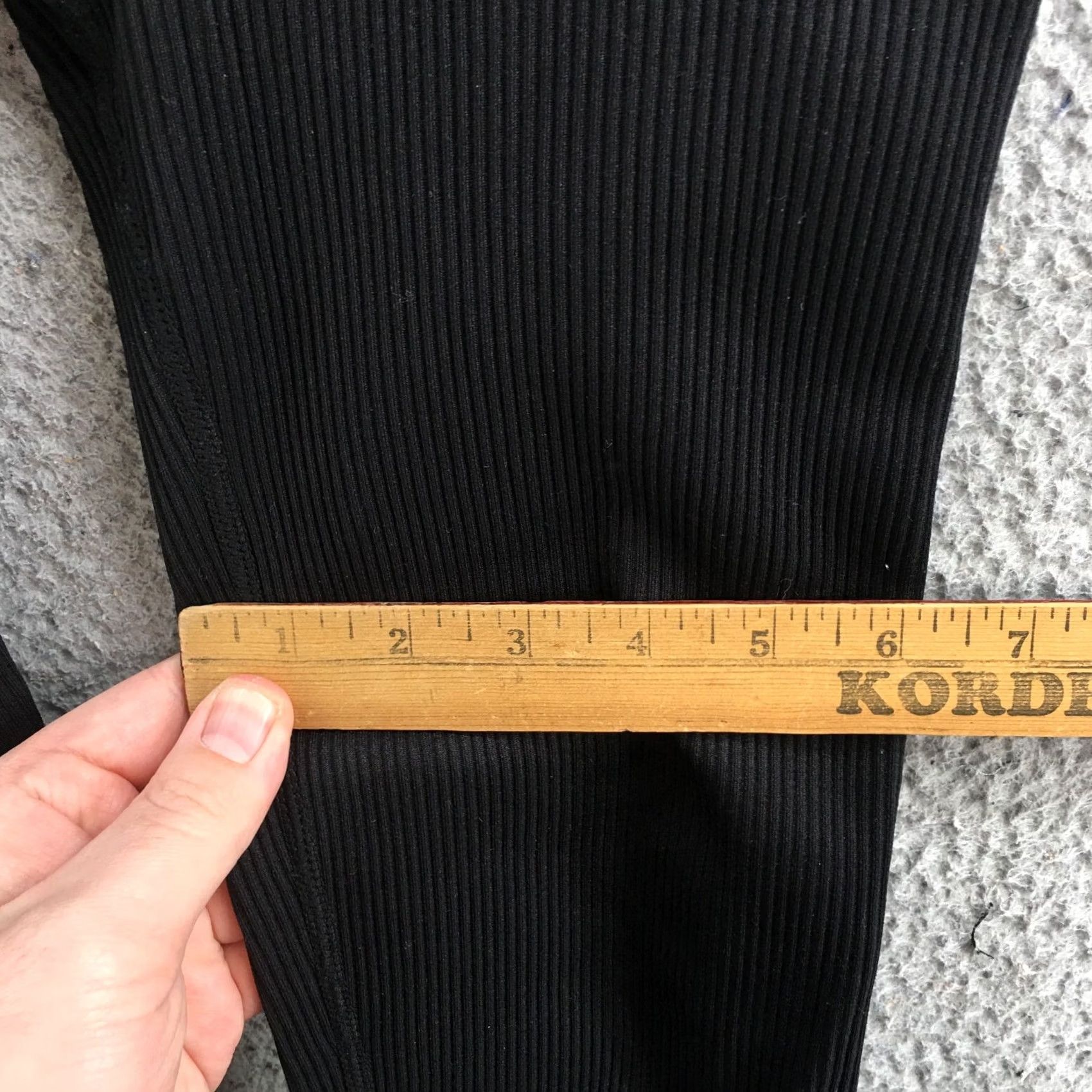 Calvin Klein Calvin Klein Yoga Pants Womens Black Mid Rise Elastic Waistband Leggings Adult Womens Stretch Activewear Size 42" / US 20 - 7 Thumbnail